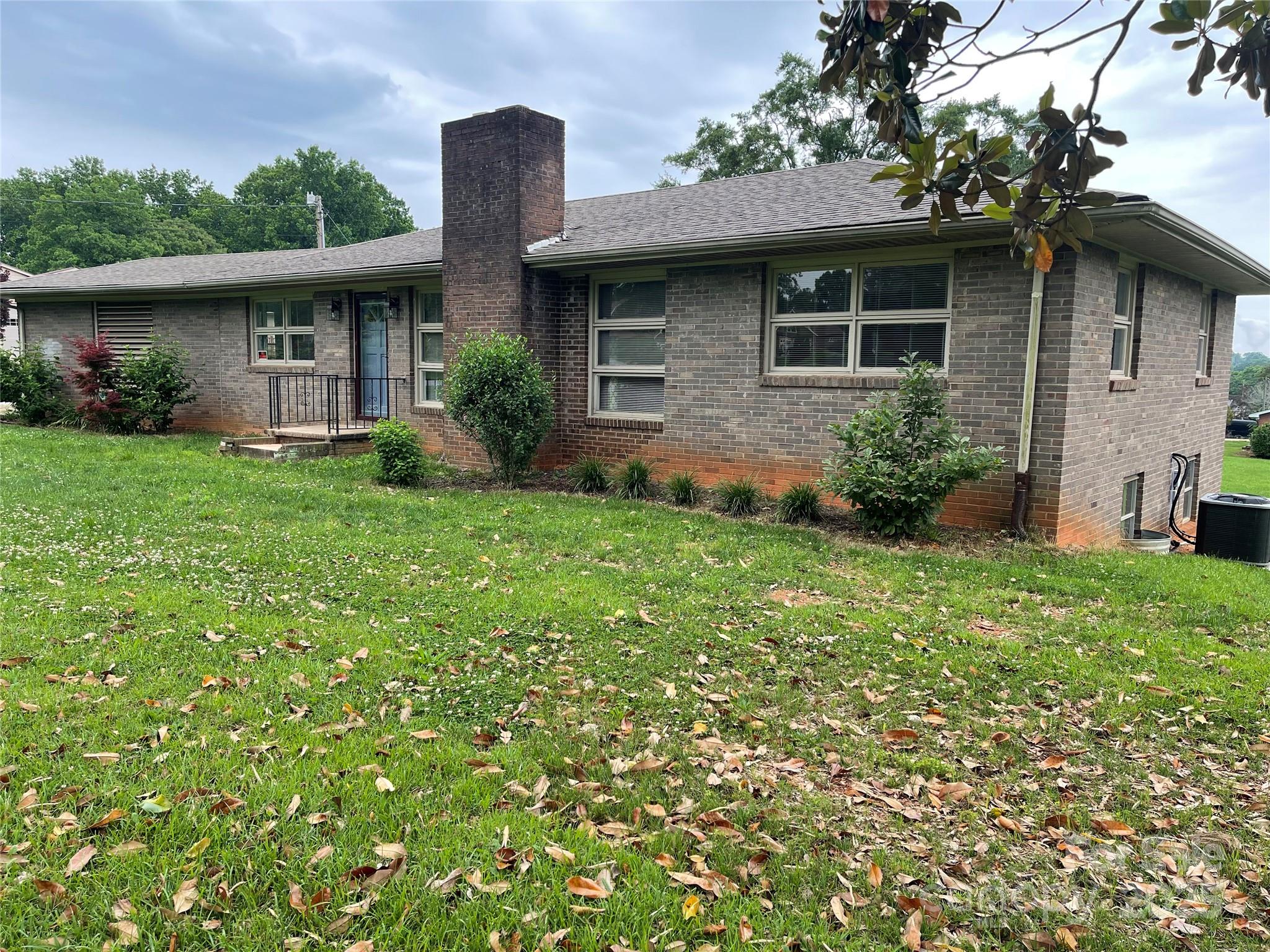 114 Aqua Drive