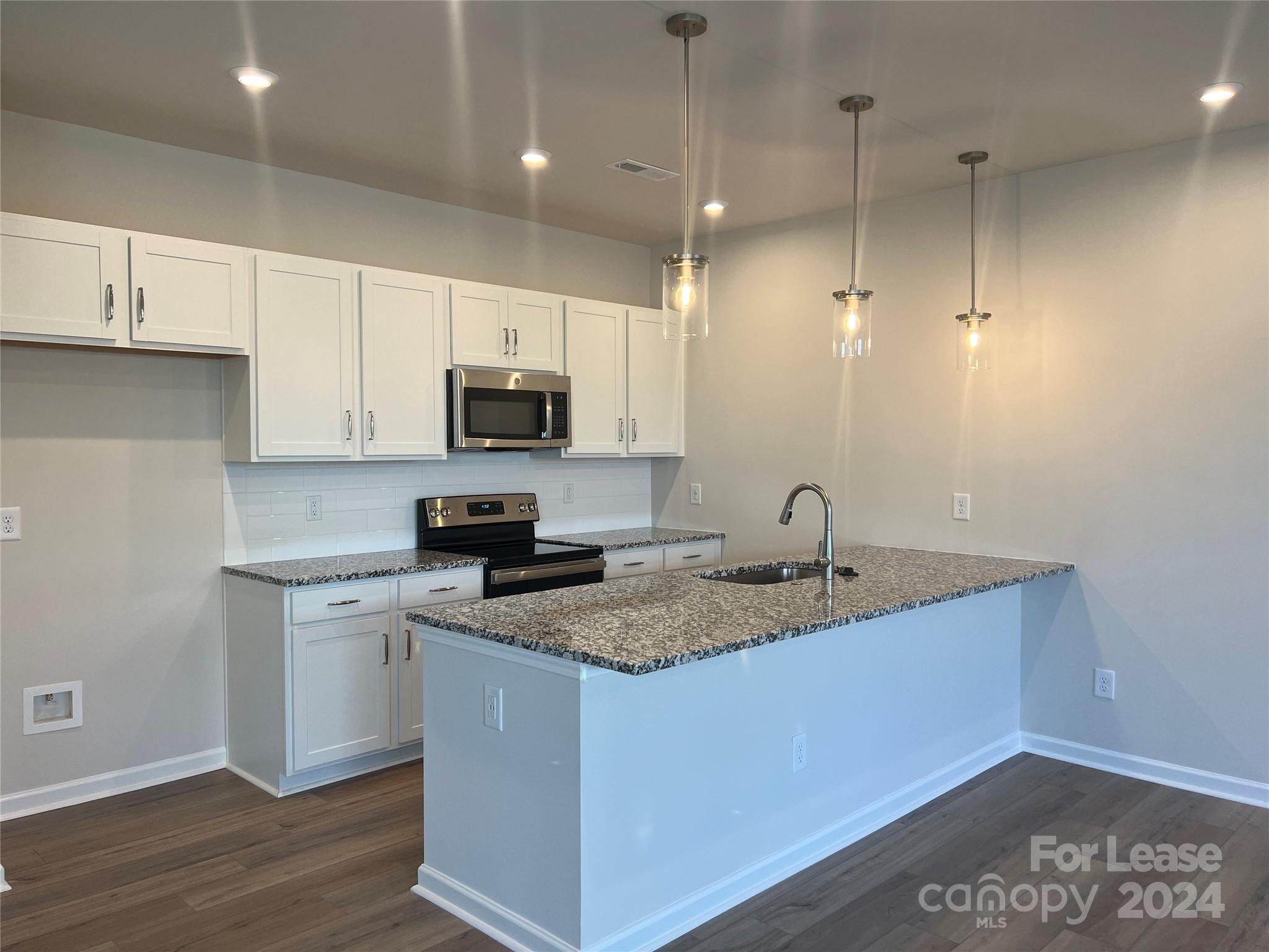 Fifteen 15 Cannon - Residential Lease