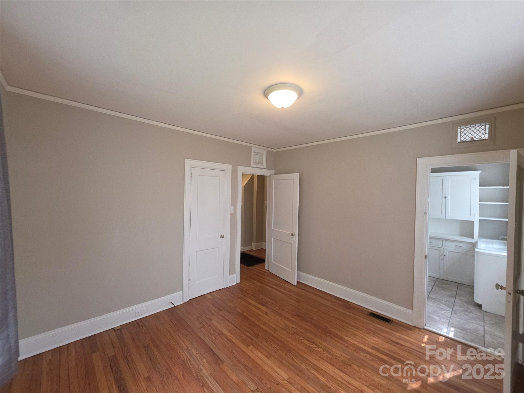 Commonwealth - Residential Lease