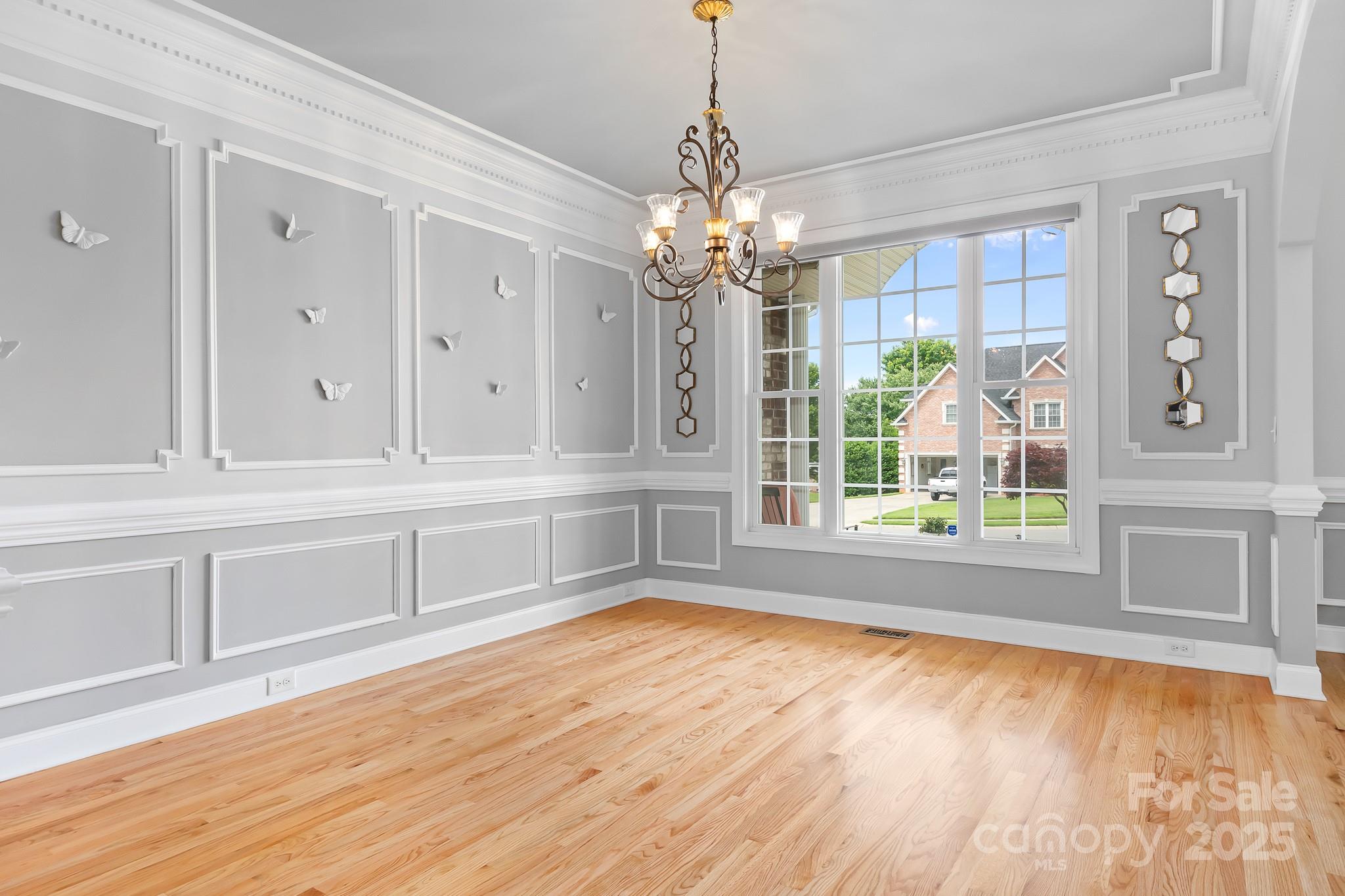 9112 Butterfly Court