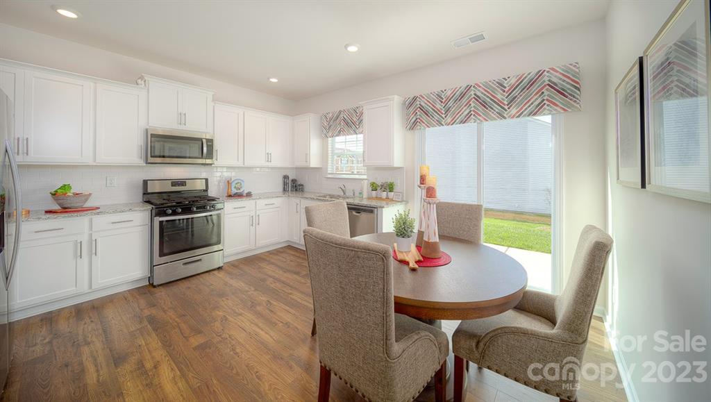 Azalea Ridge - Residential