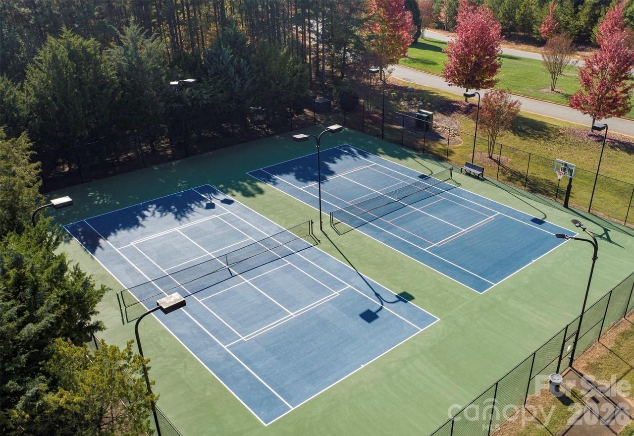 Reflection Pointe - Land