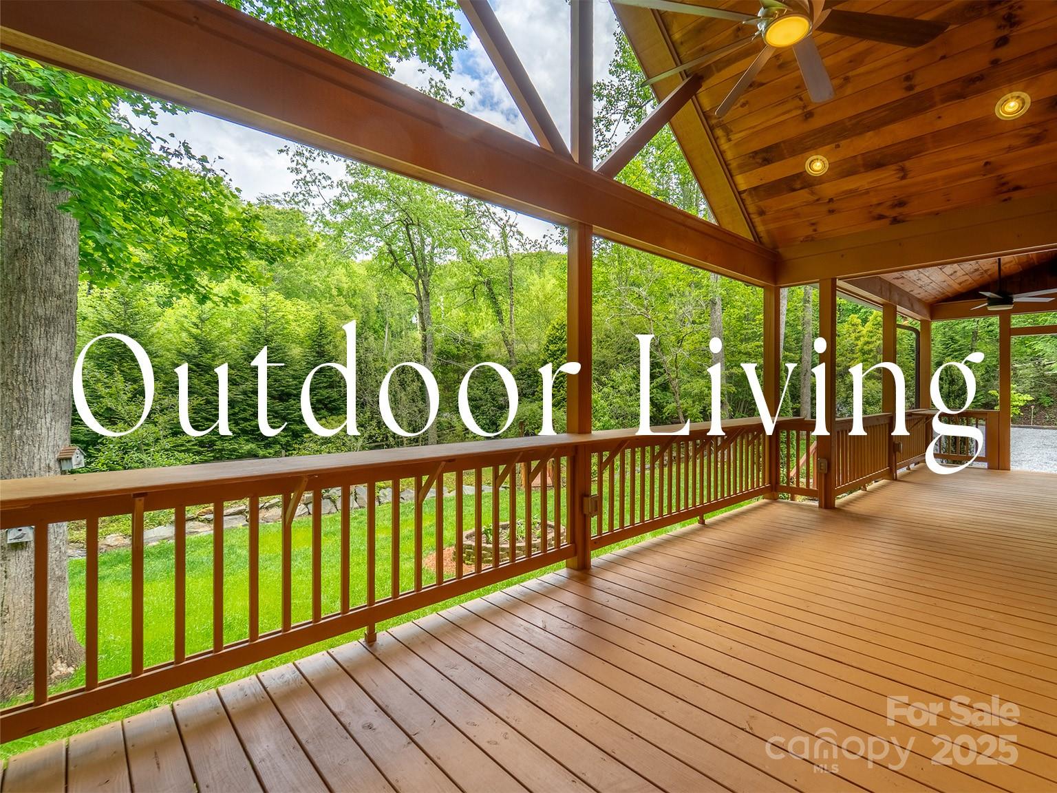 16 Timber Creek Circle