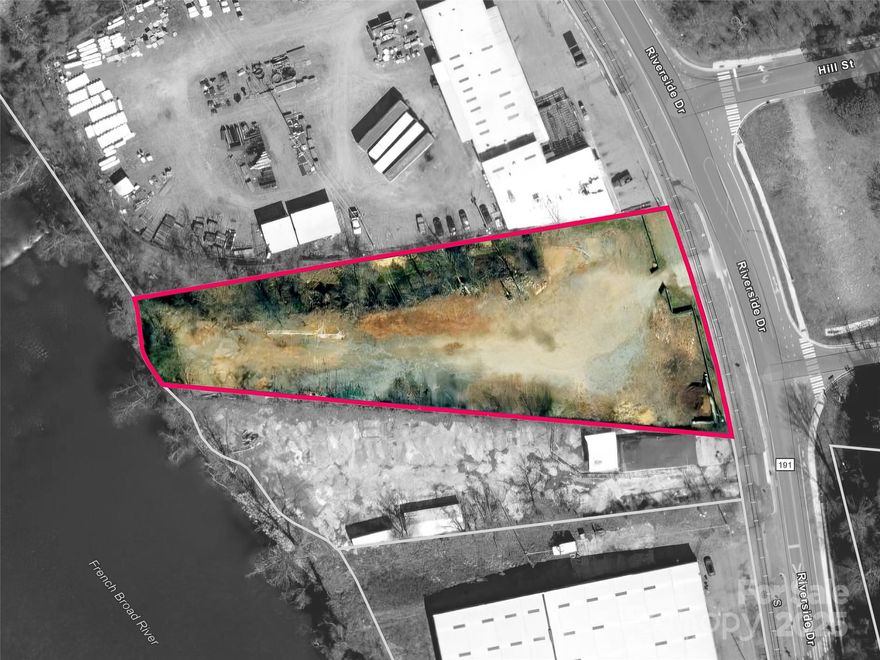 Amazing opportunity in the River Arts District for this 1.5 acre lot, situated along the French Broad. This location offers numerous possibilities! Refer to Asheville City Zoning for restriction of possible use.