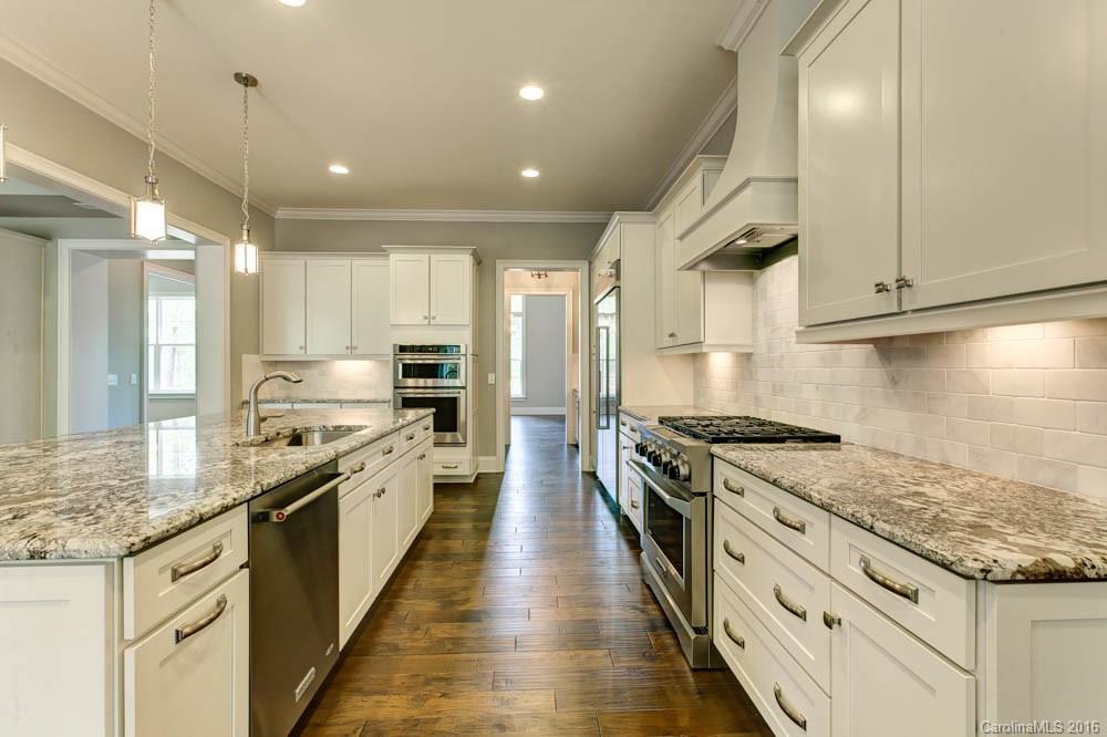 Riverchase Estates - Residential