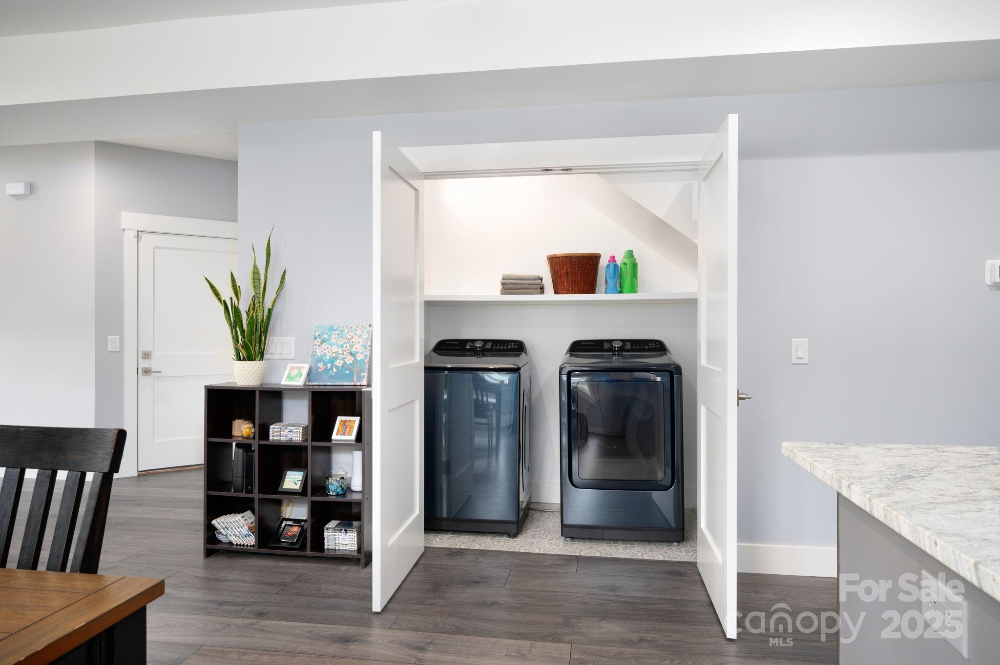 Ledbridge Vista - Residential