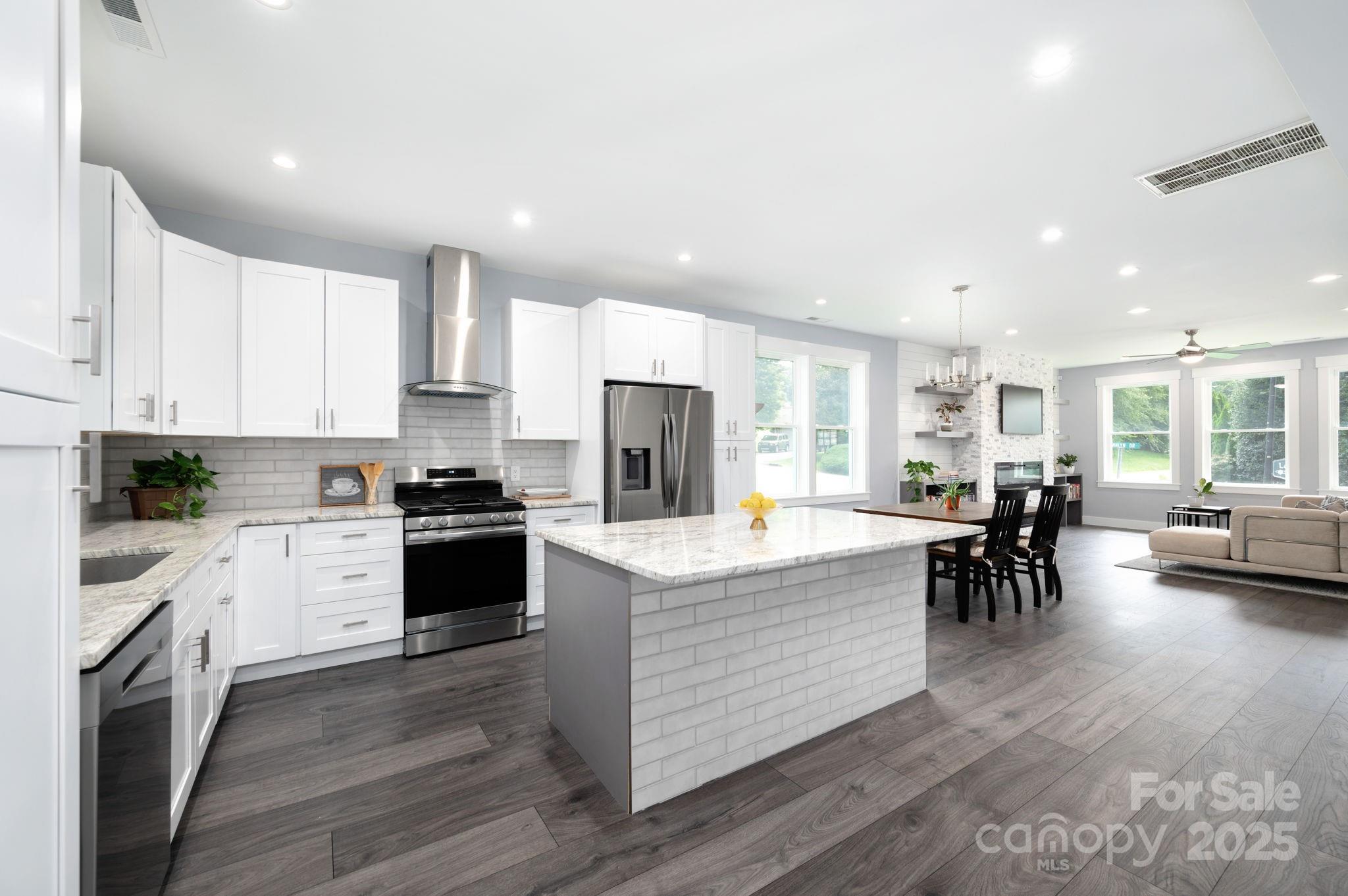 Ledbridge Vista - Residential