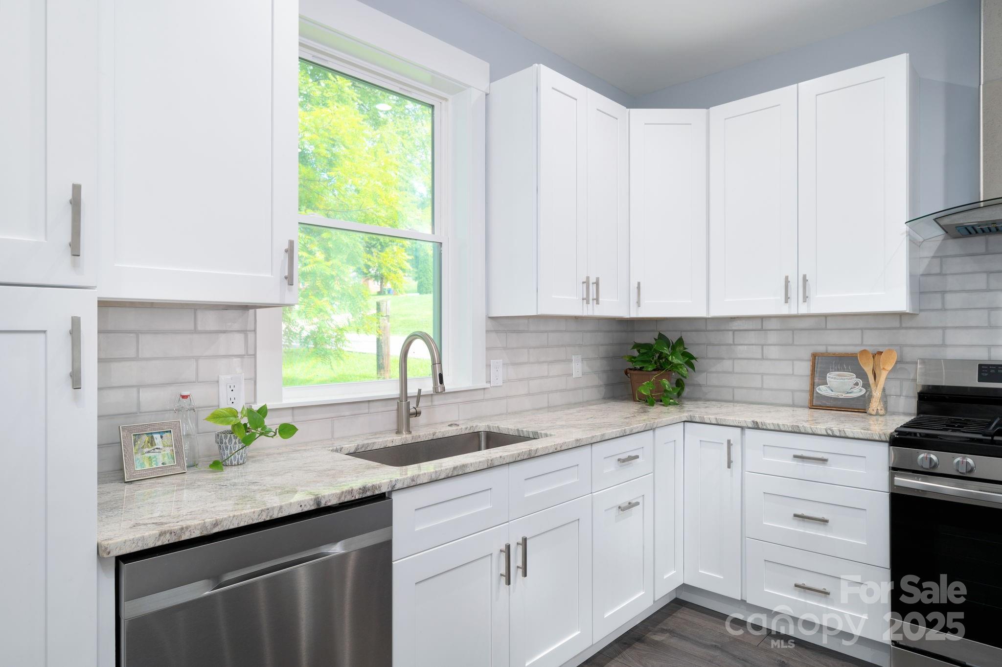 Ledbridge Vista - Residential