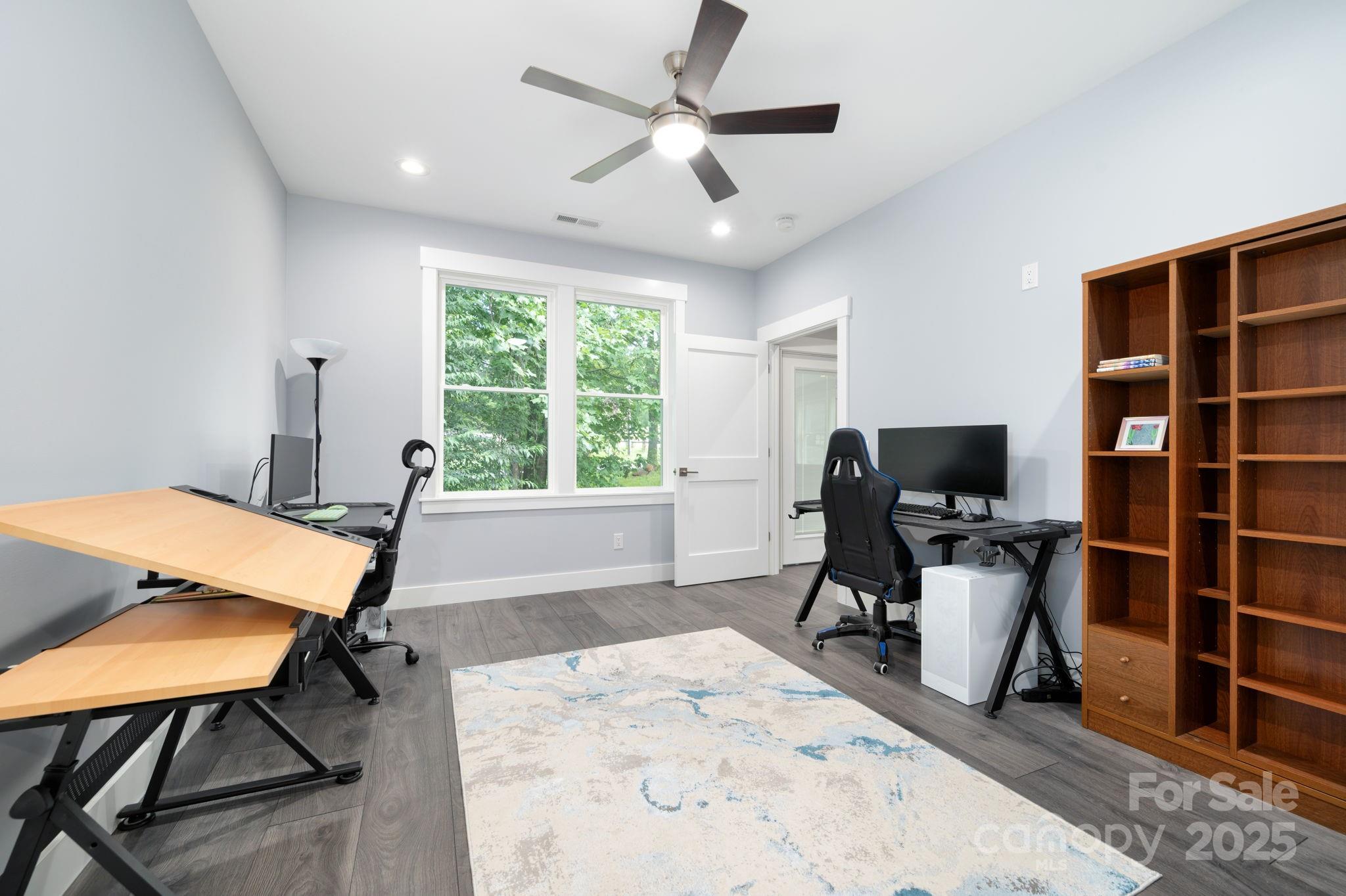 Ledbridge Vista - Residential