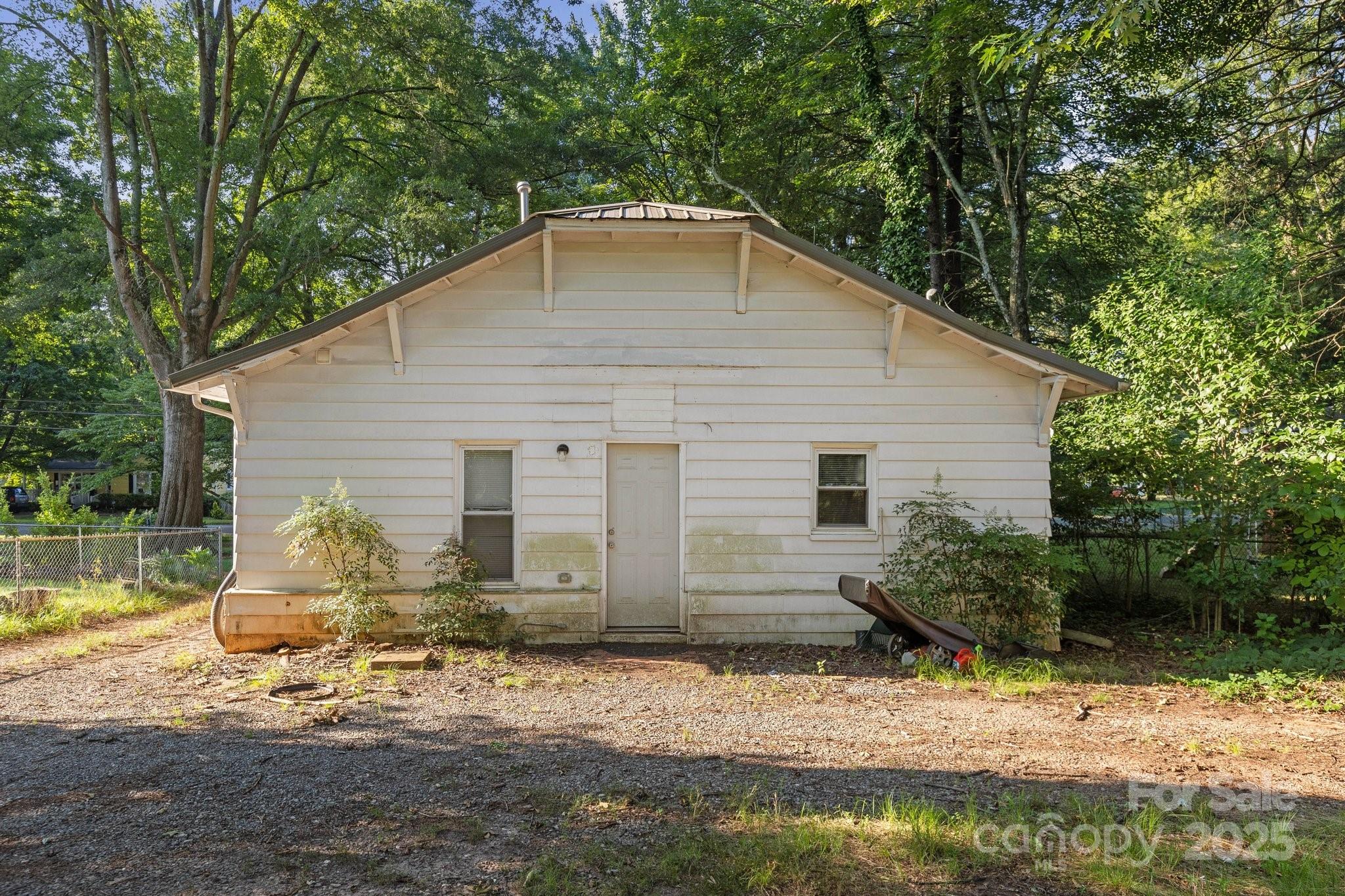 709 E Front Street