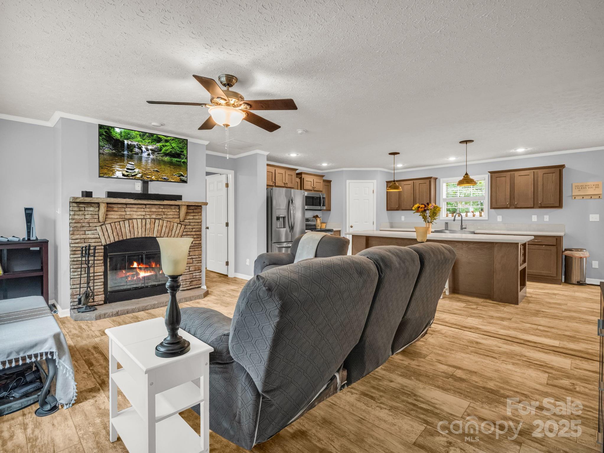 343 E Marshall Ridge Road