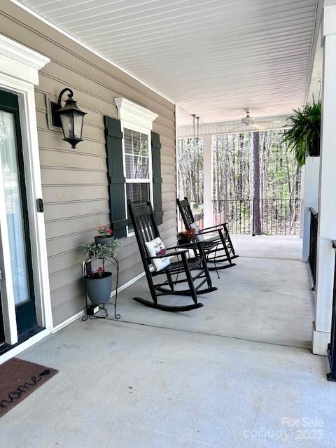 123 Kingfisher Drive