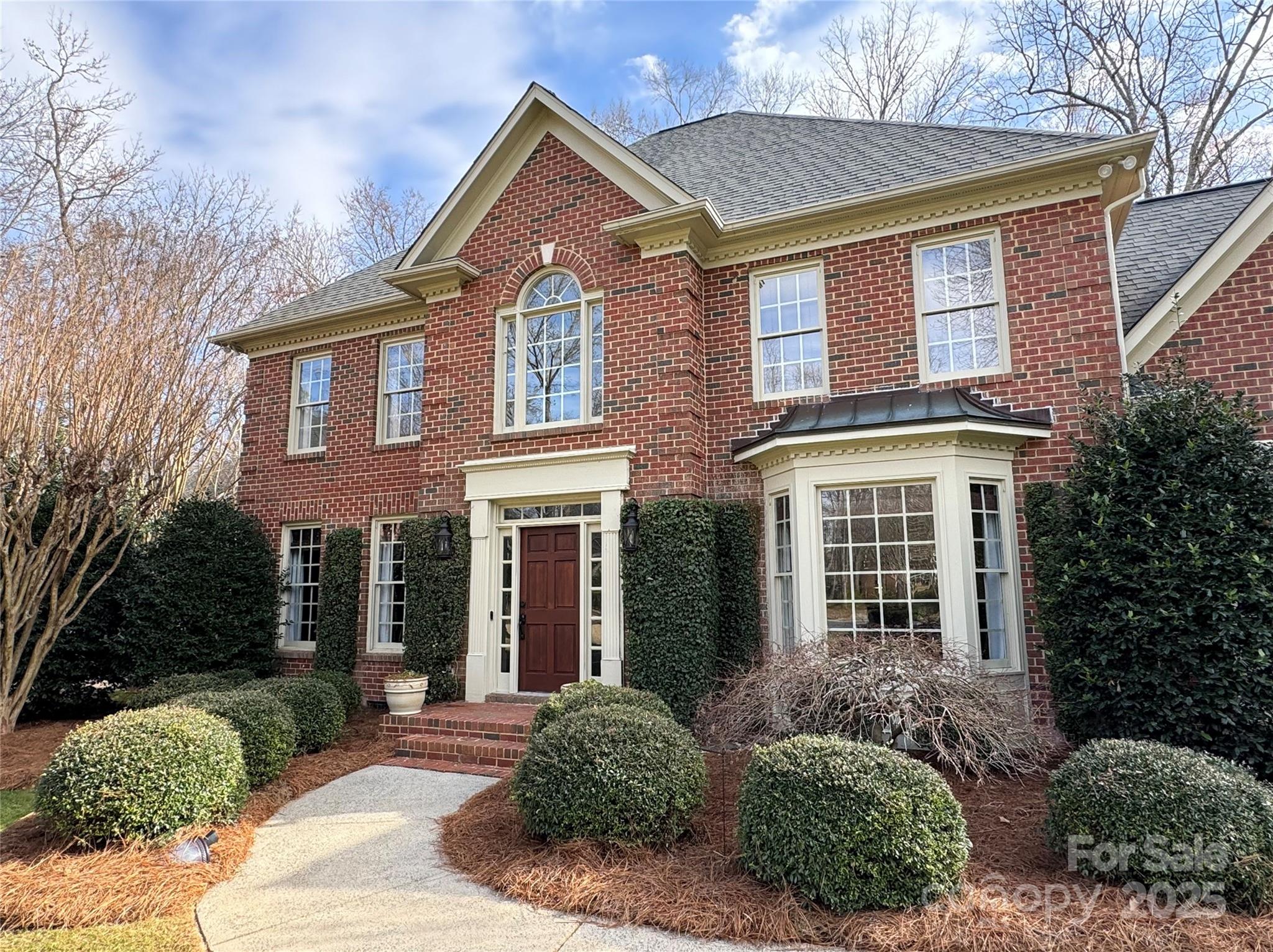 6301 Royal Aberdeen Court