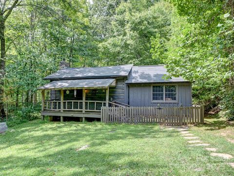 88 Chestnut Forest Road Fairview NC 28730