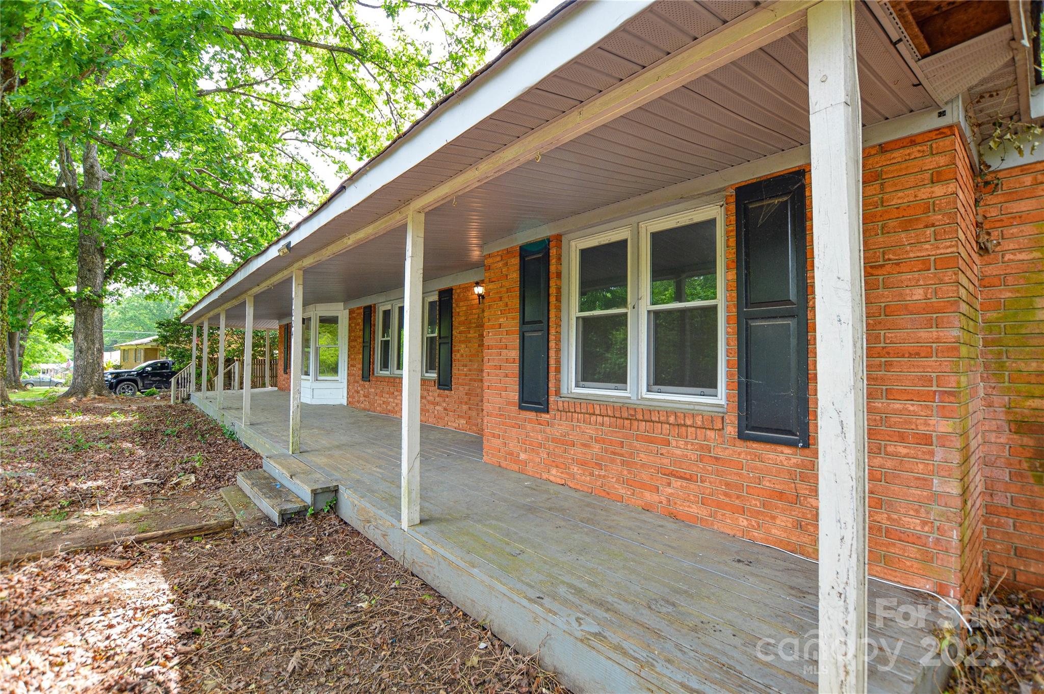 7224 Kuck Road
