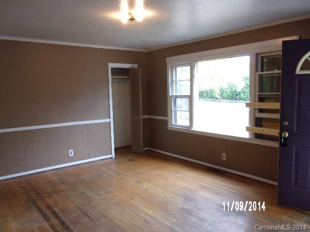 Dutchman Heights - Residential