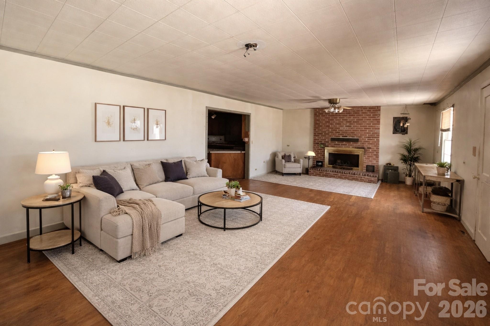 412 W Liberty Street