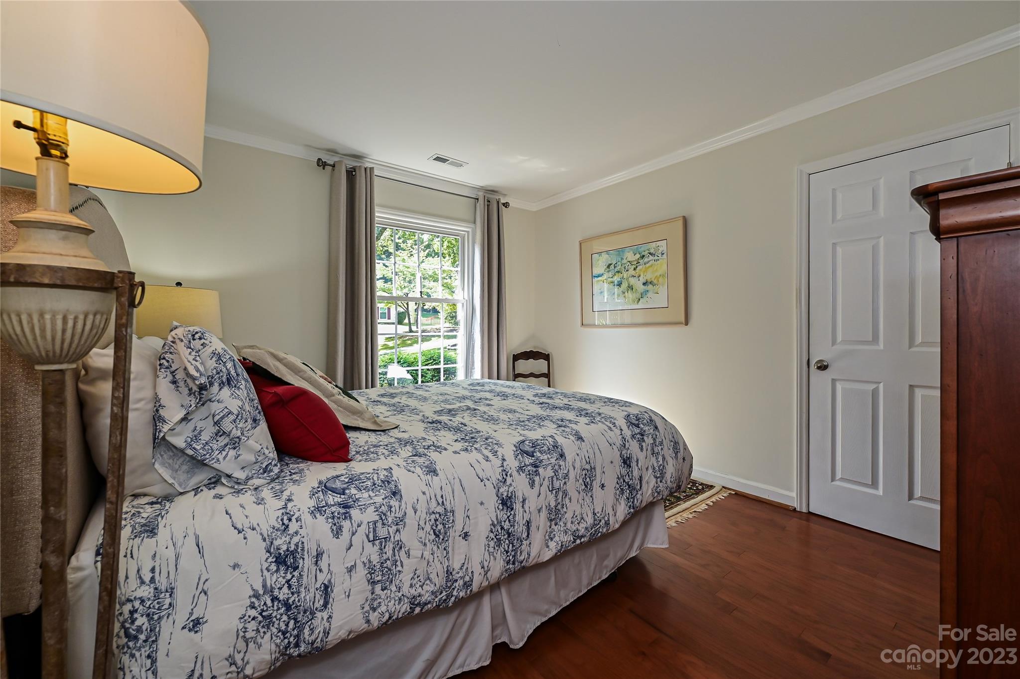 SARDIS WOODS - Residential