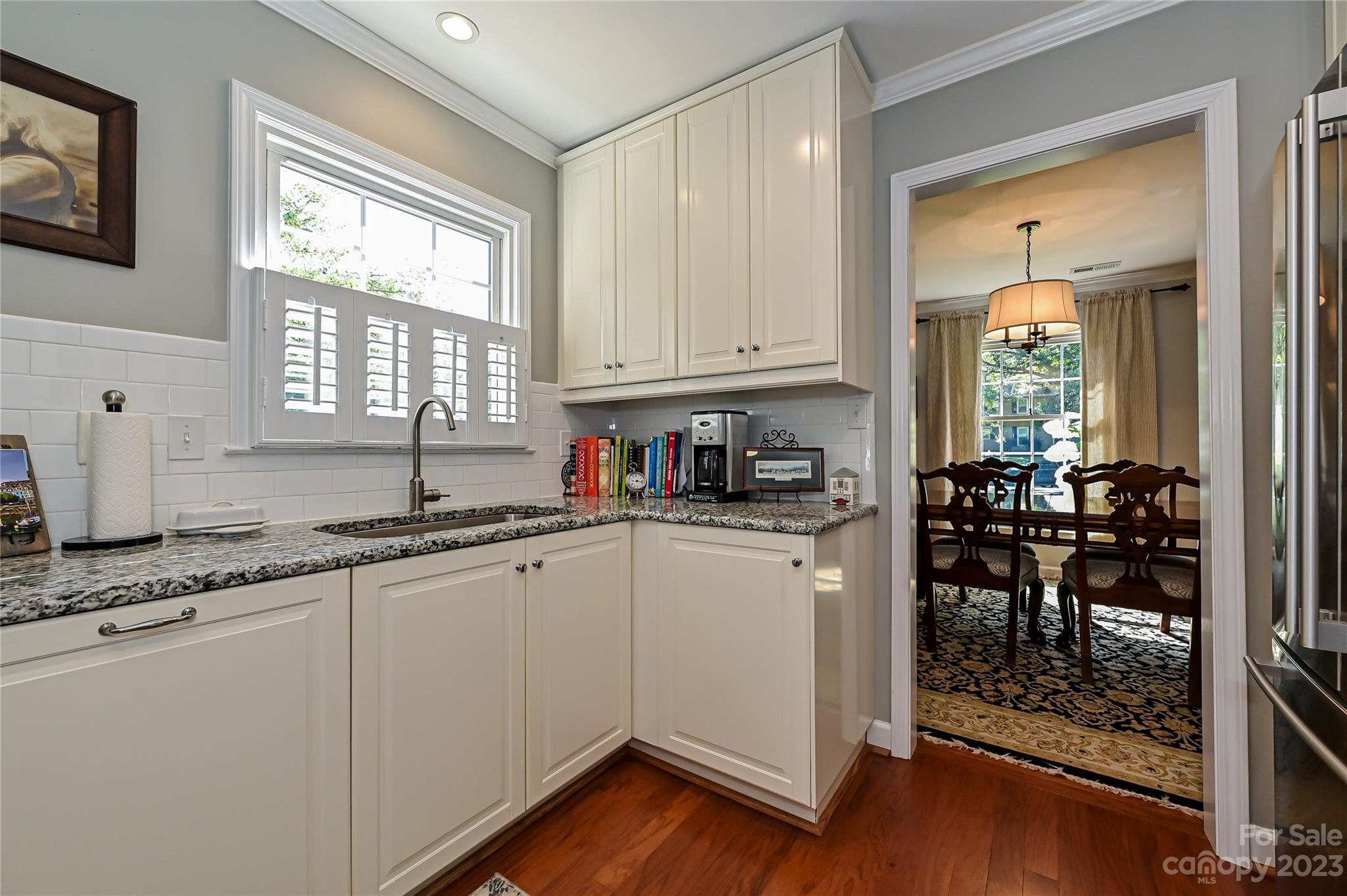 SARDIS WOODS - Residential