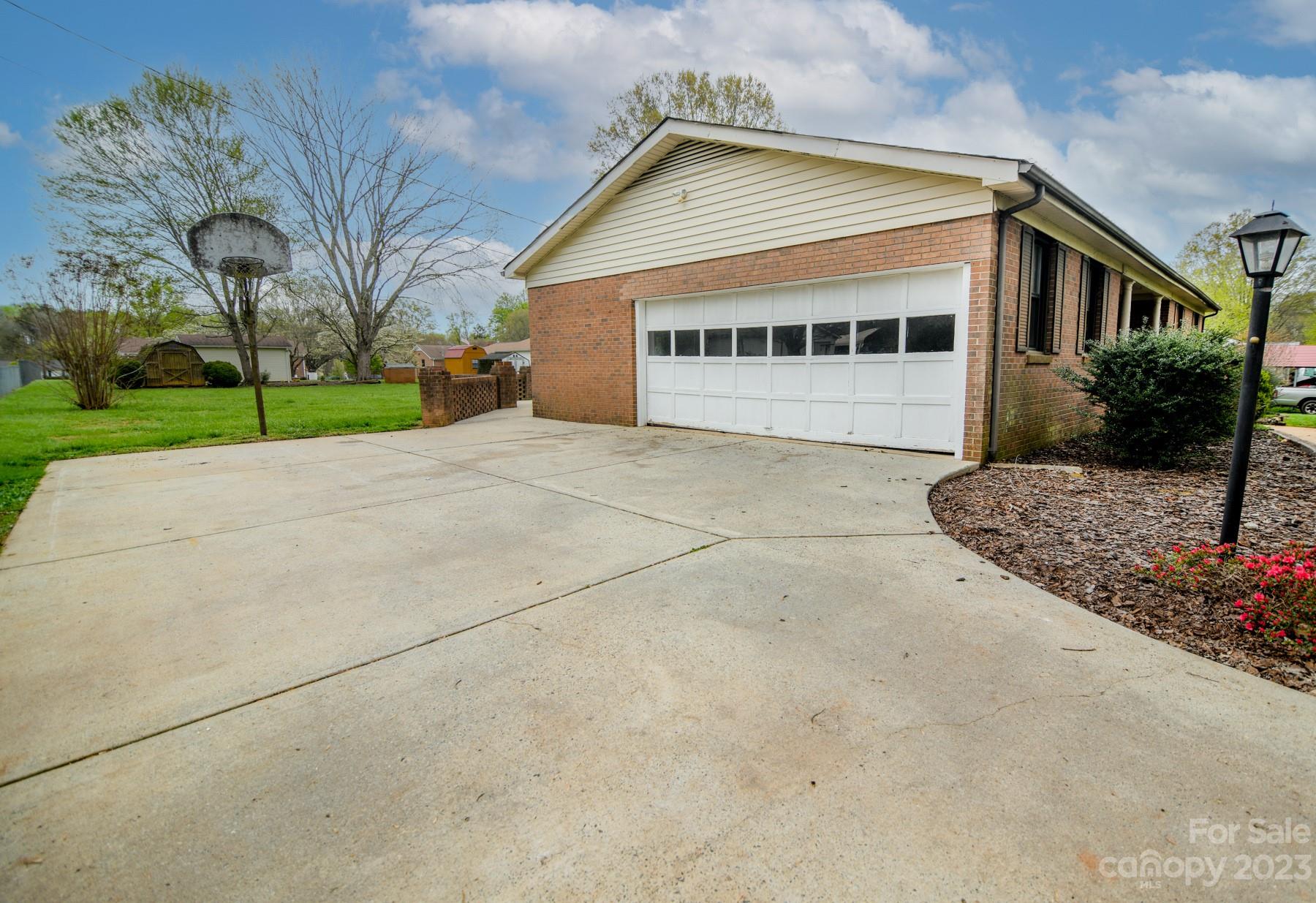 Southern Terrace - Residential
