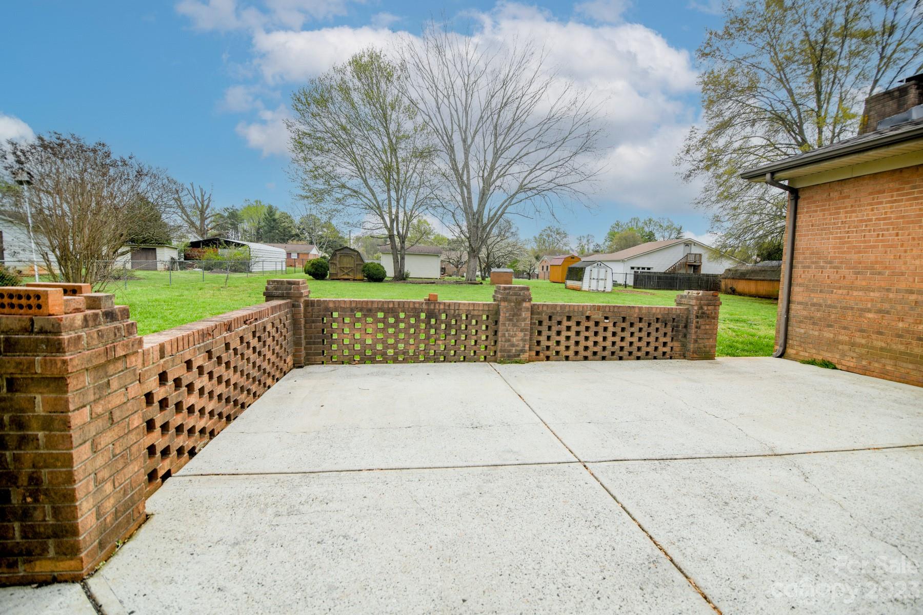 Southern Terrace - Residential