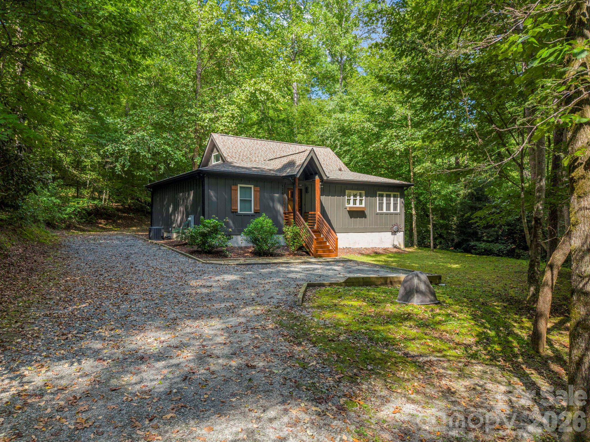 126 Swans Way W