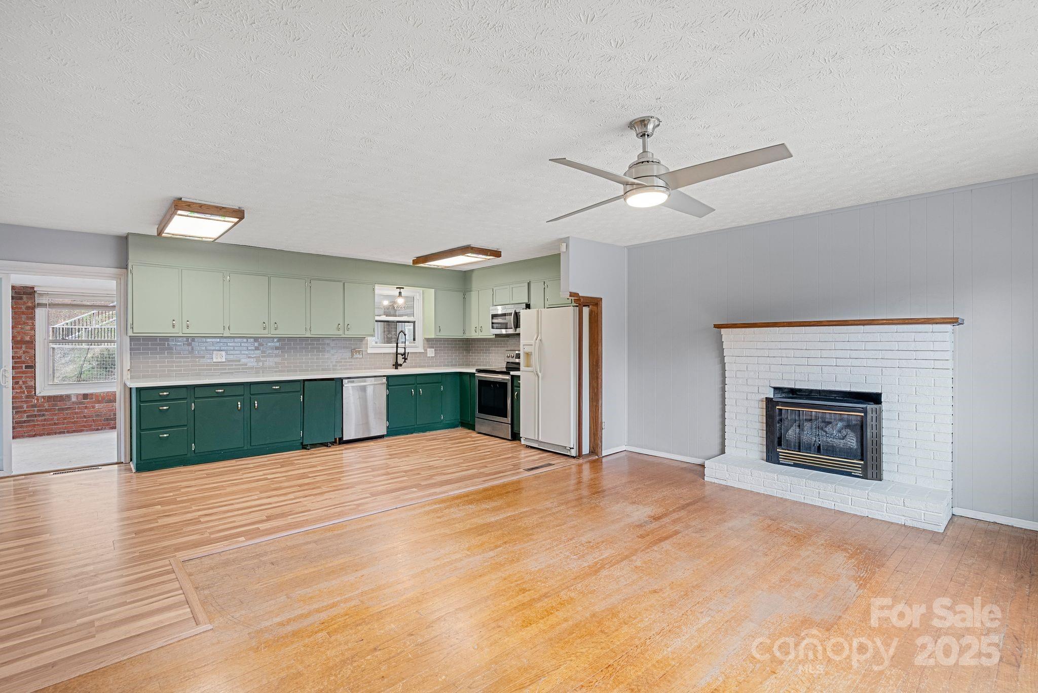 31 Vista Drive
