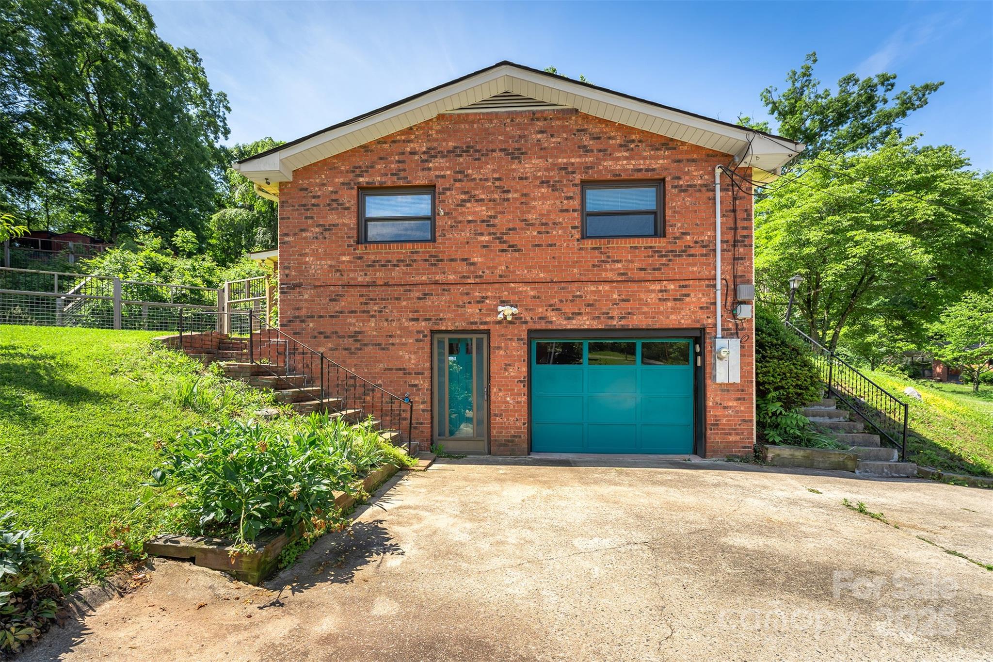 31 Vista Drive