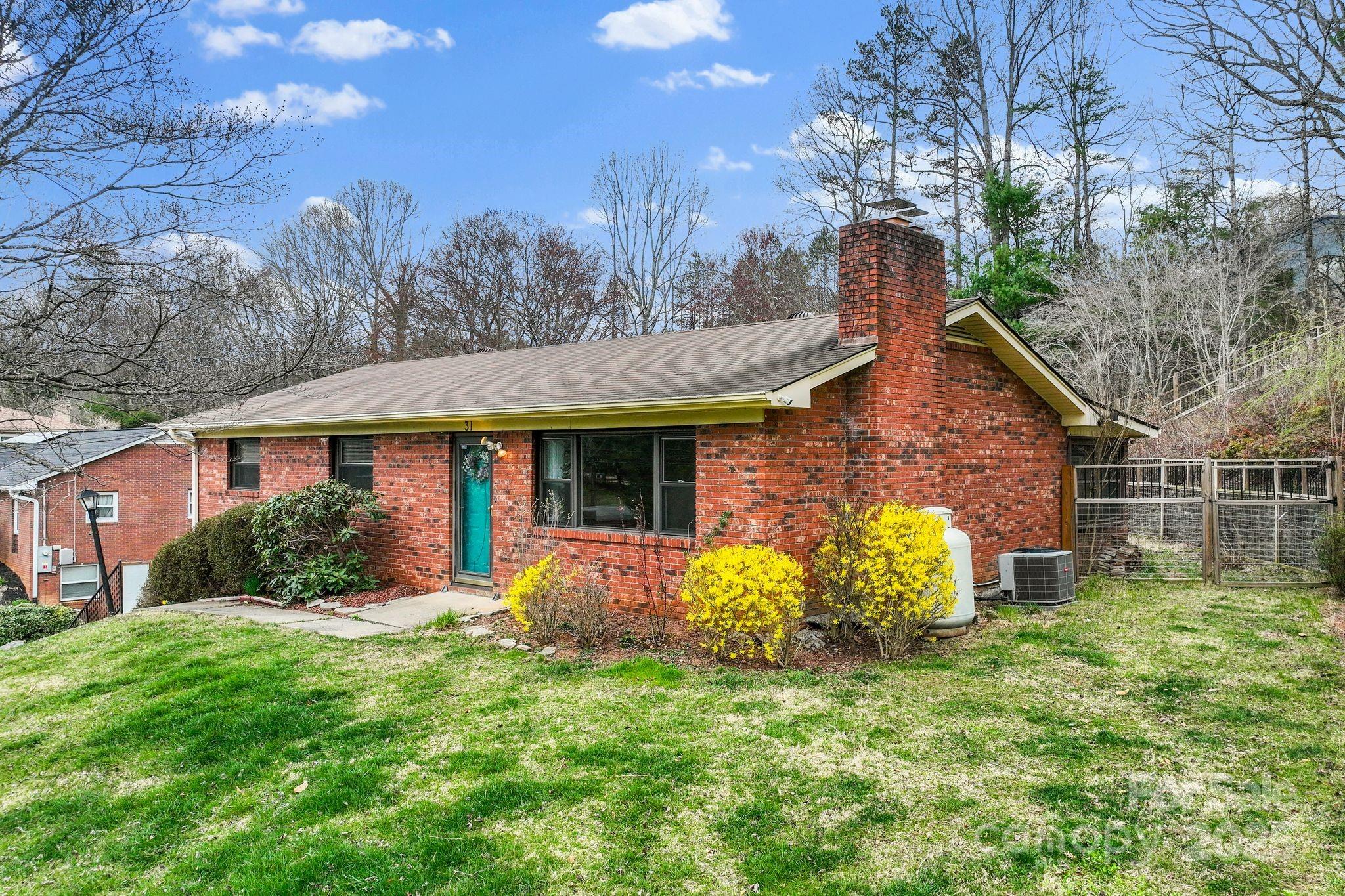 31 Vista Drive
