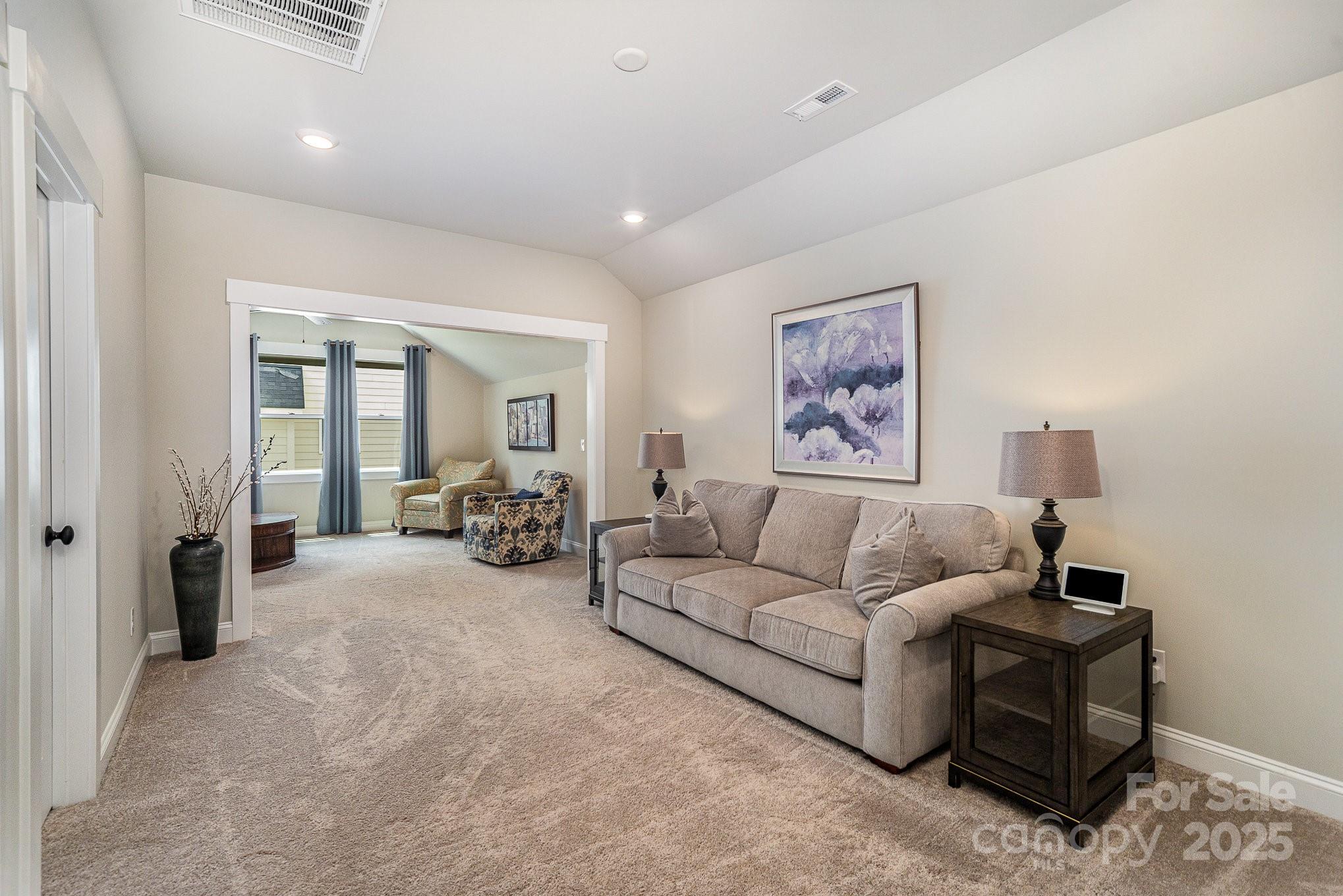 McLean Overlake - Residential