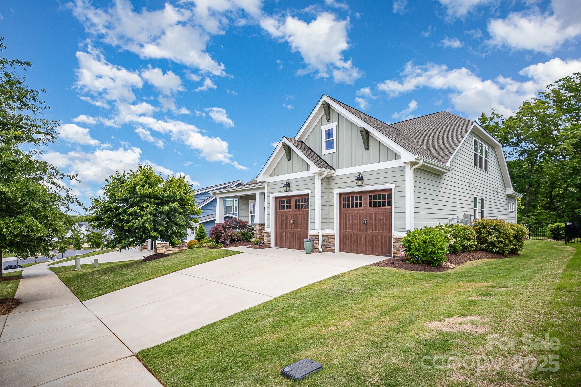 4016 Spring Cove Way