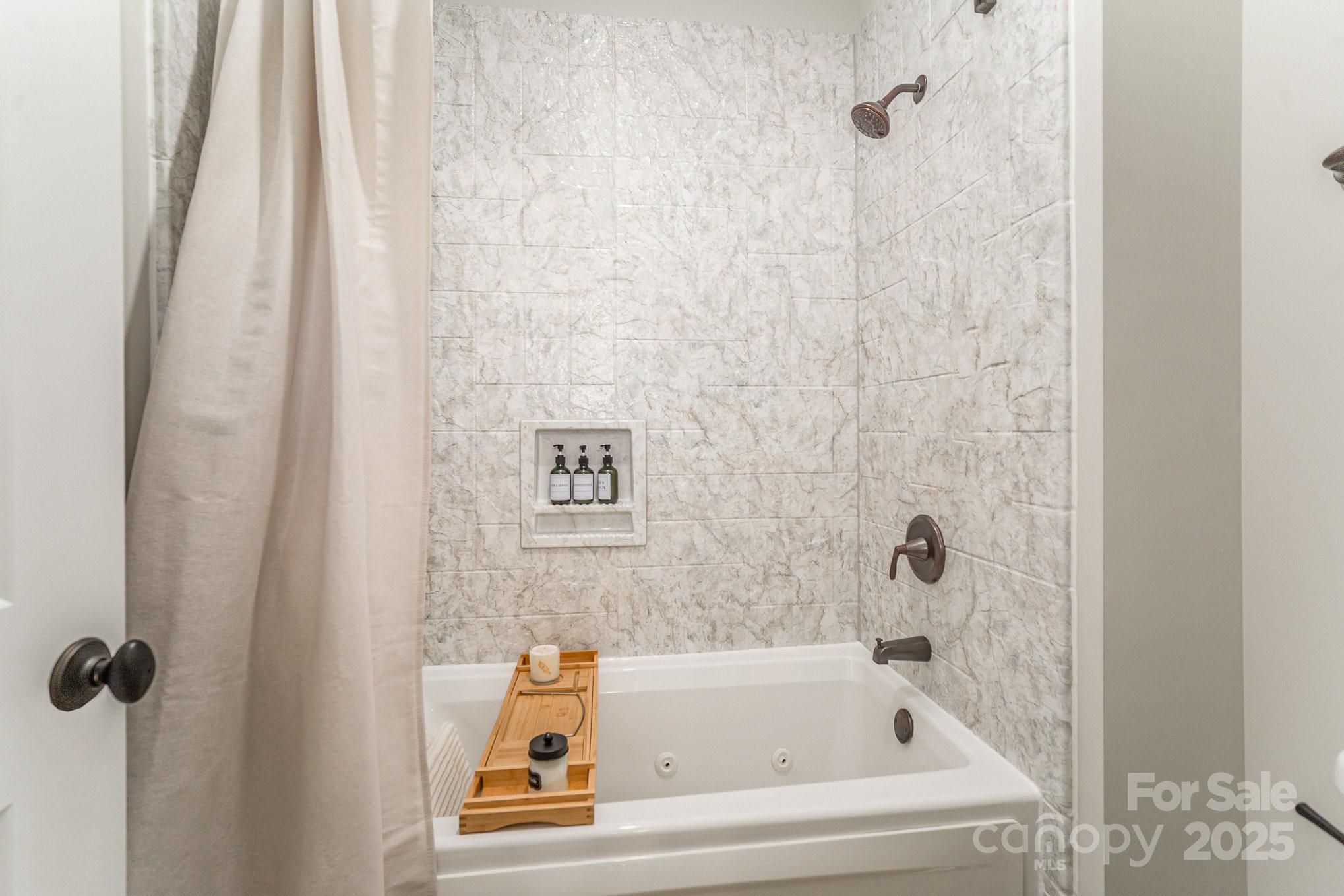 McLean Overlake - Residential