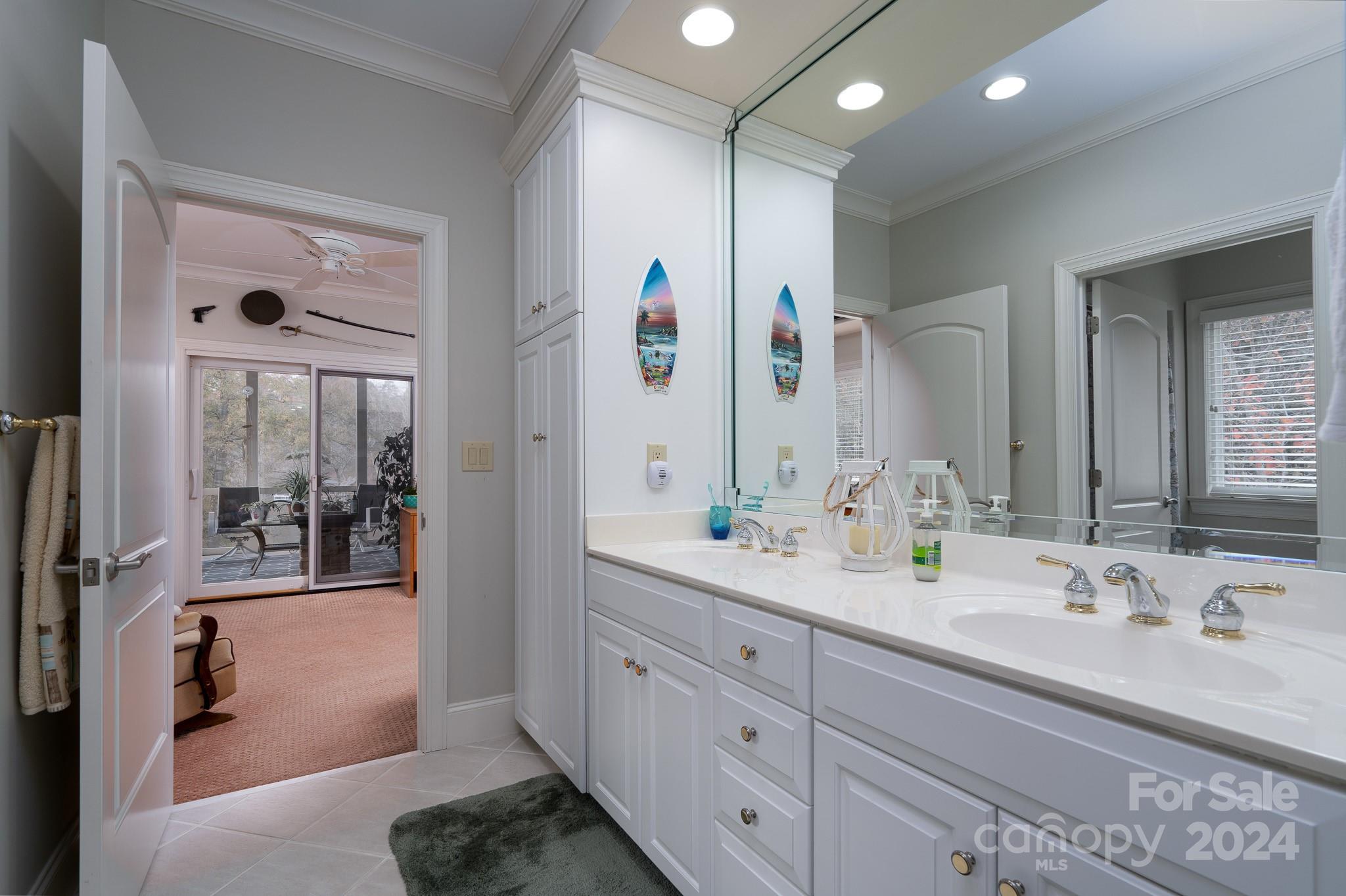 Uwharrie Point - Residential