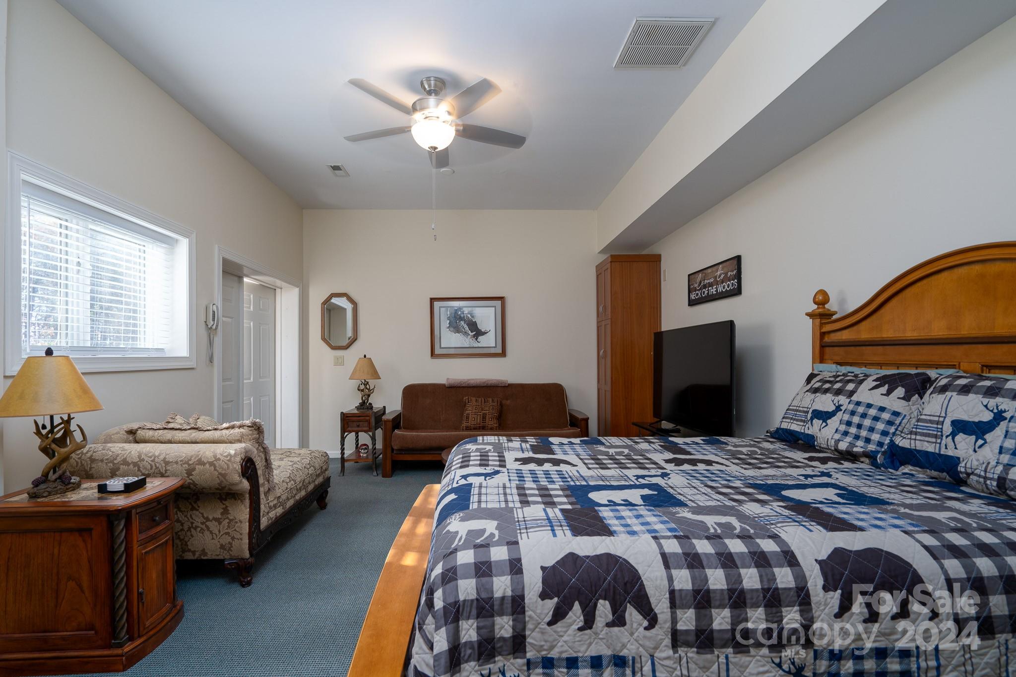 Uwharrie Point - Residential