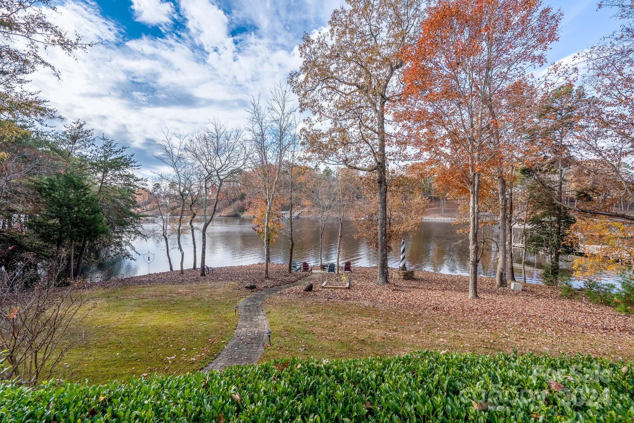 Uwharrie Point - Residential