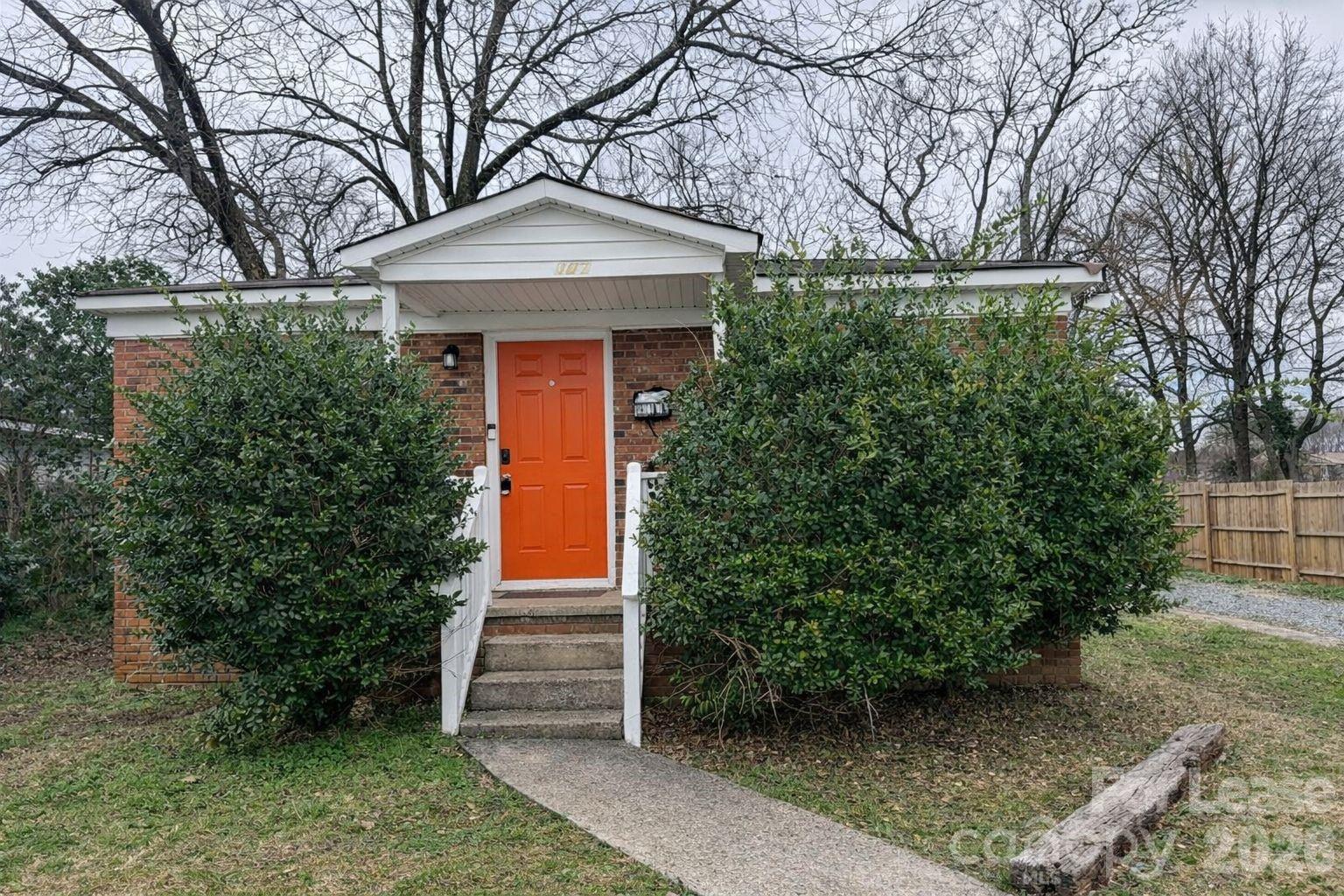 316 Skyland Avenue 2