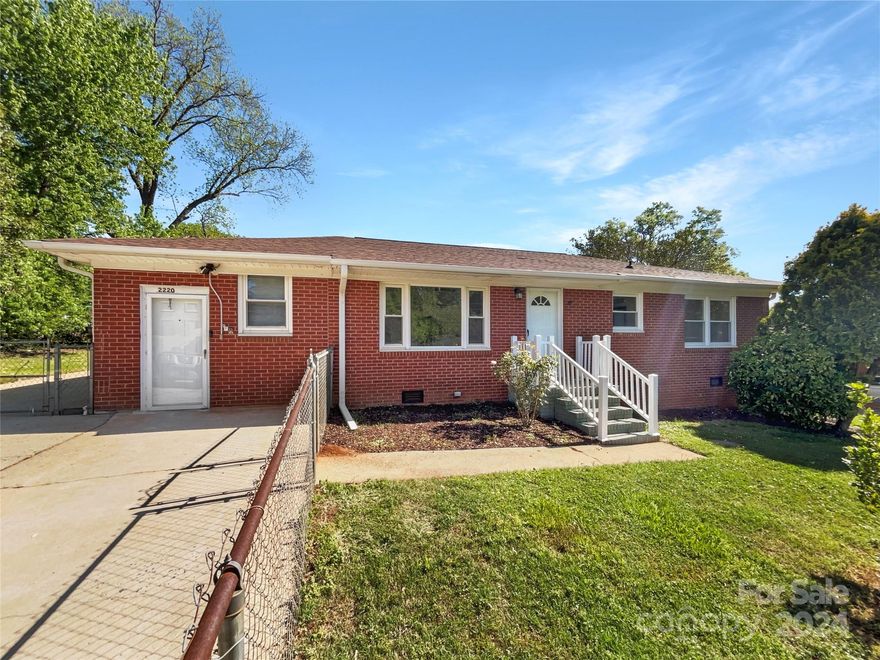 Welcome to an exceptional residence that beautifully combines tasteful elegance with comfortable livability. Immaculately designed with a neutral color paint scheme, the streamlined interior radiates. creating an inviting and homely atmosphere that makes everyone feel right at home. Outdoor enthusiasts will appreciate the well-appointed patio that not only offers excellent outdoor entertaining options but also serves as a tranquil retreat for relaxed afternoons spent basking in nature's splendor. Adding to the allure is a fenced-in backyard, providing you with a private oasis where you can unwind, entertain, or even start gardening. Its relaxing ambiance is perfect for enjoying the soothing beauty of the changing seasons or a peaceful. This impressive home offers a unique blend of style, comfort, and functionality that will enhance your everyday living and your property!