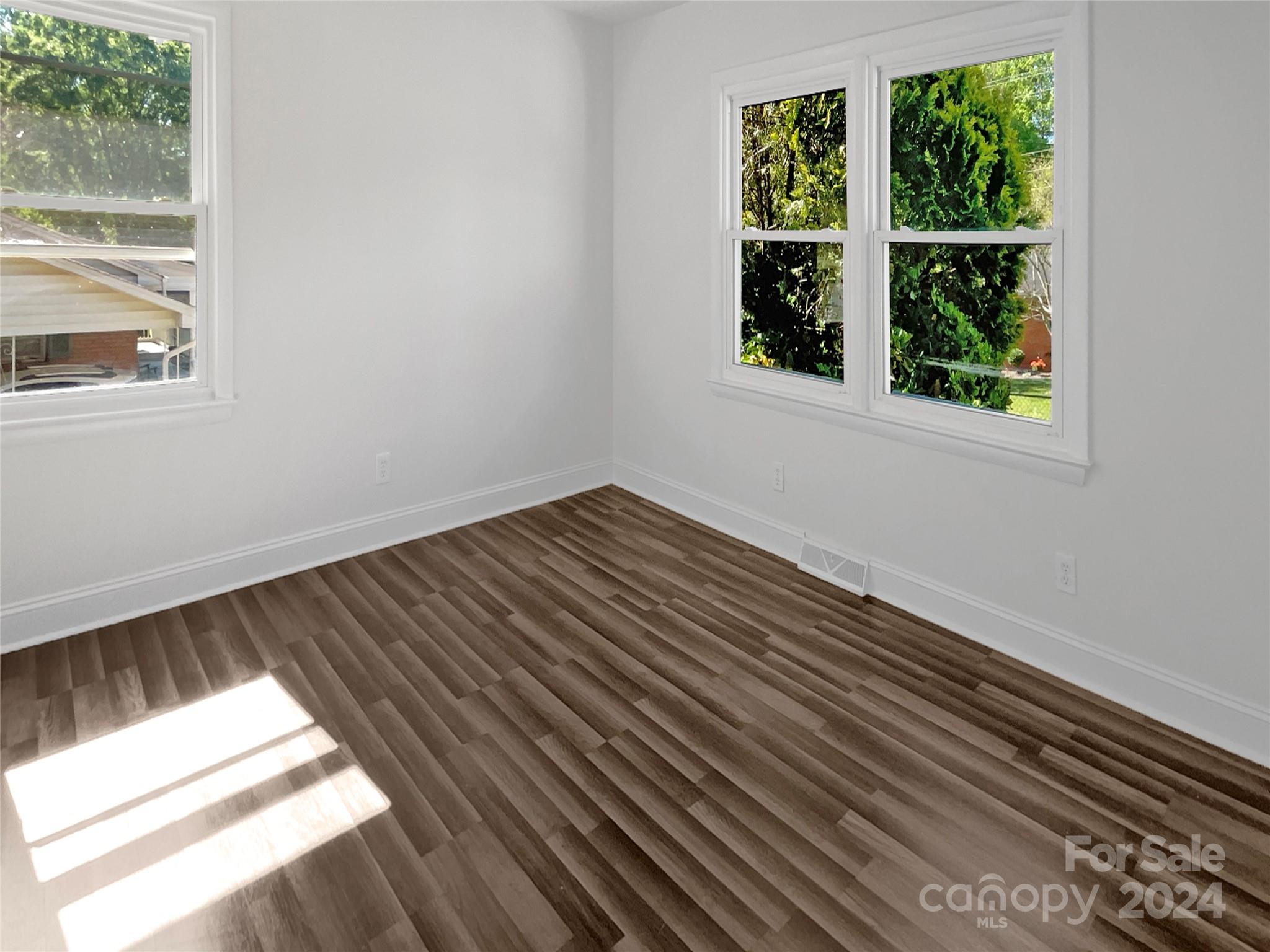 Sunset Park - Residential