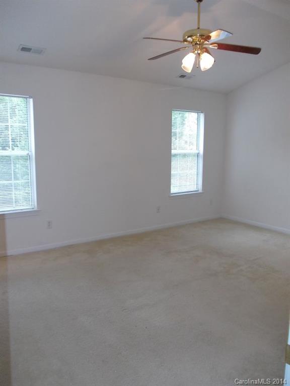 Wiltshire Manor - Residential Lease