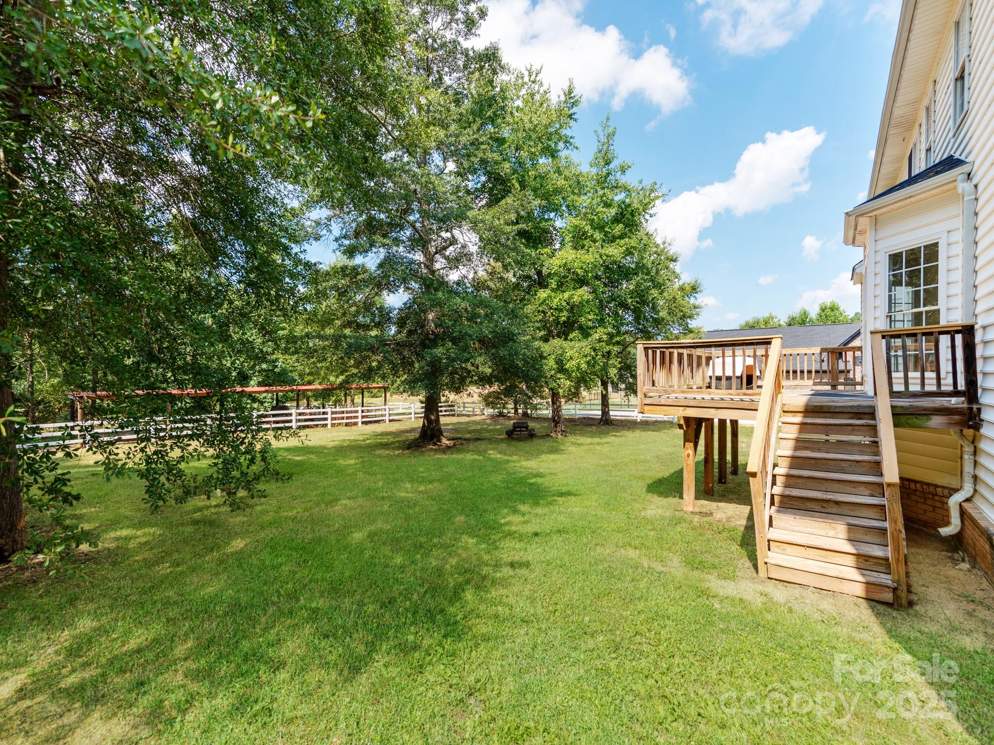 Vanderburg Estates - Residential