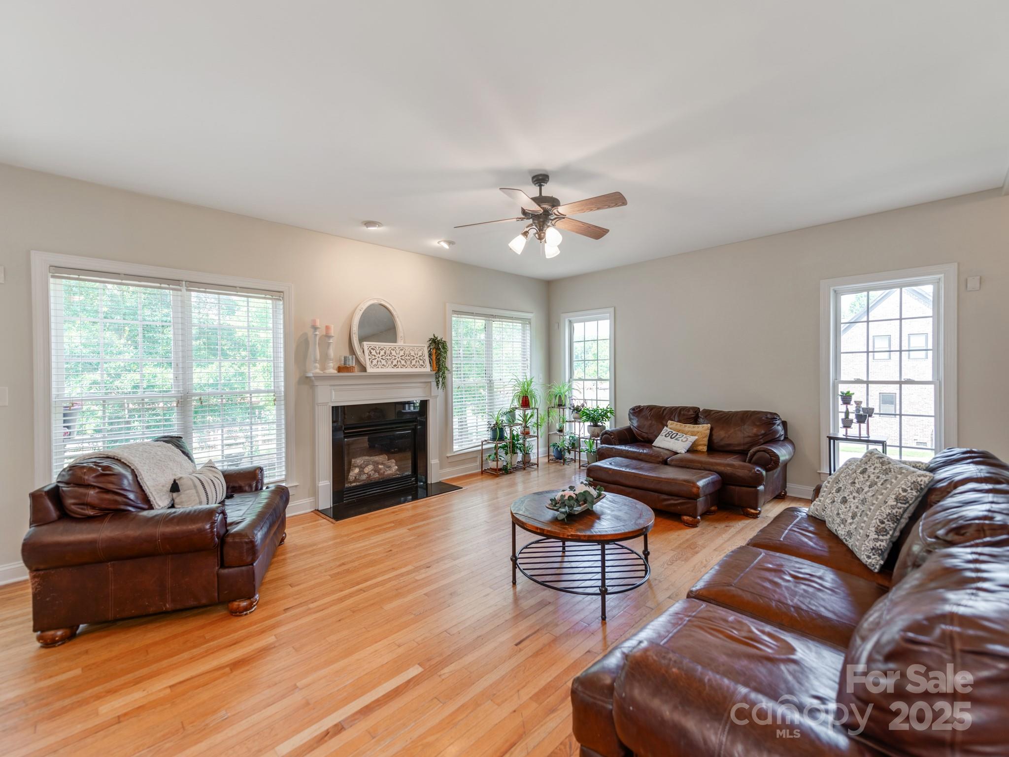 Vanderburg Estates - Residential