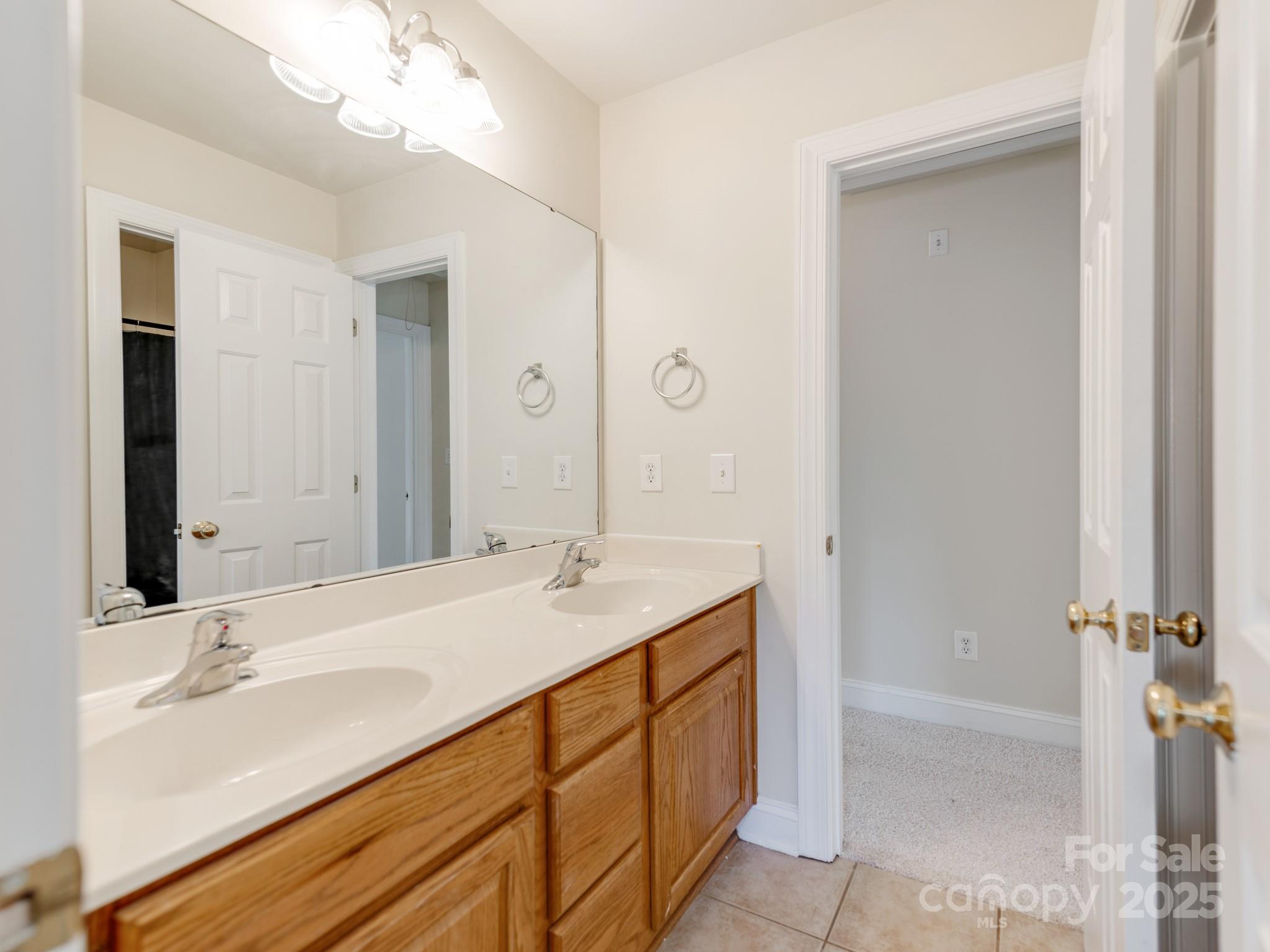 Vanderburg Estates - Residential