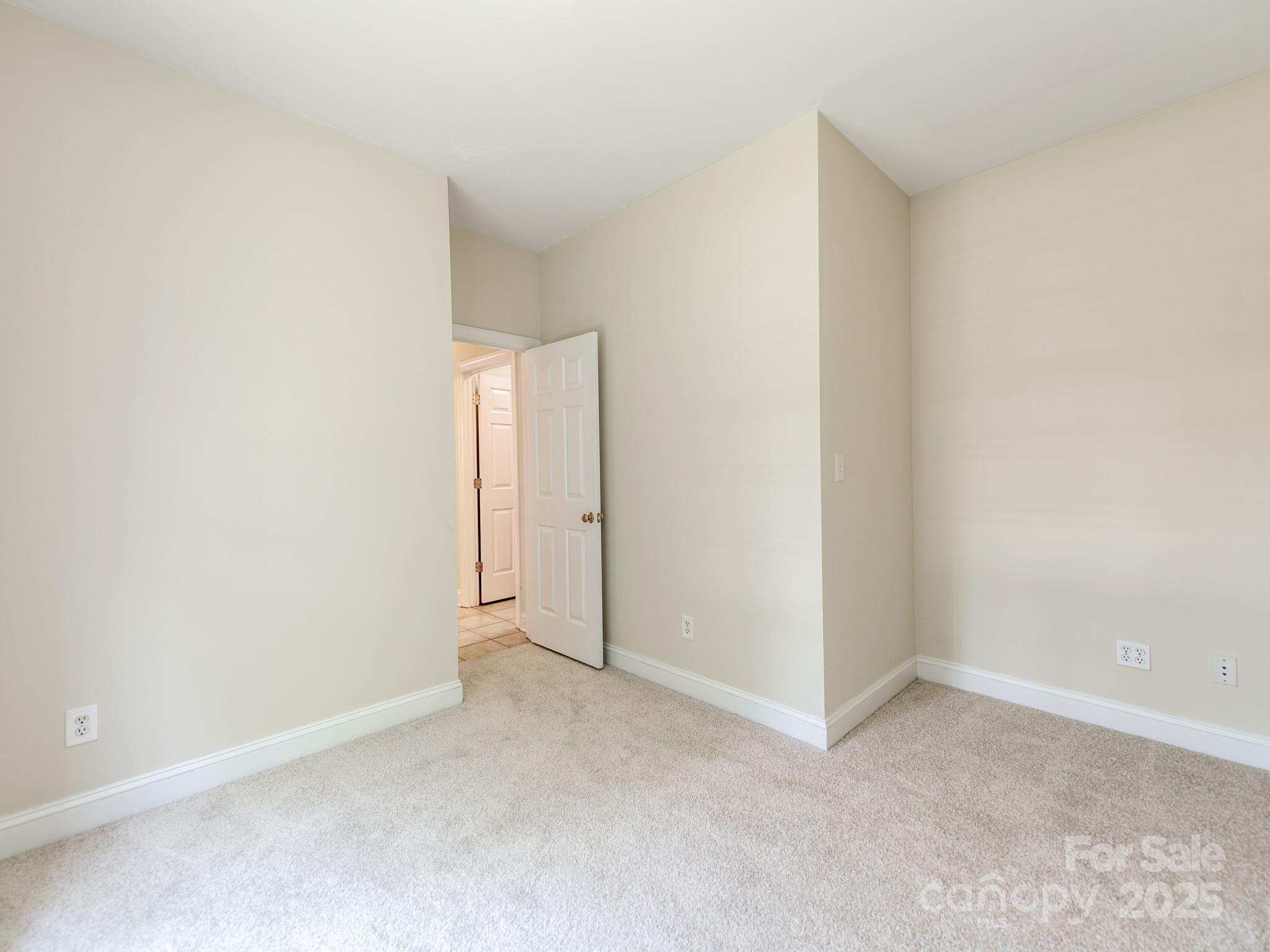 Vanderburg Estates - Residential