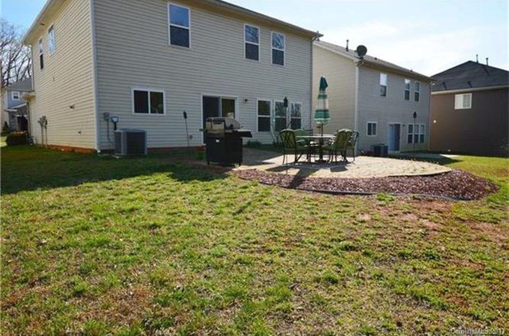 Hamilton Lakes - Residential