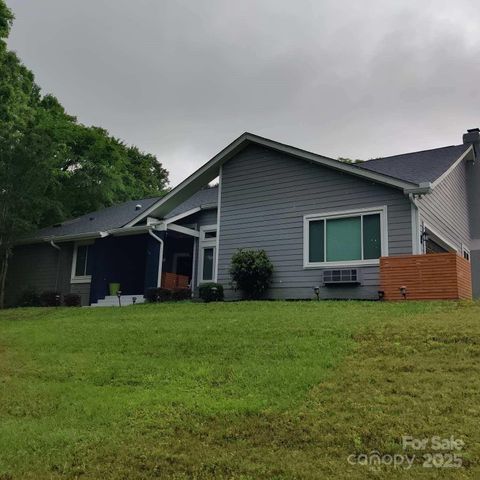 9327 Hunting Court Matthews NC 28105