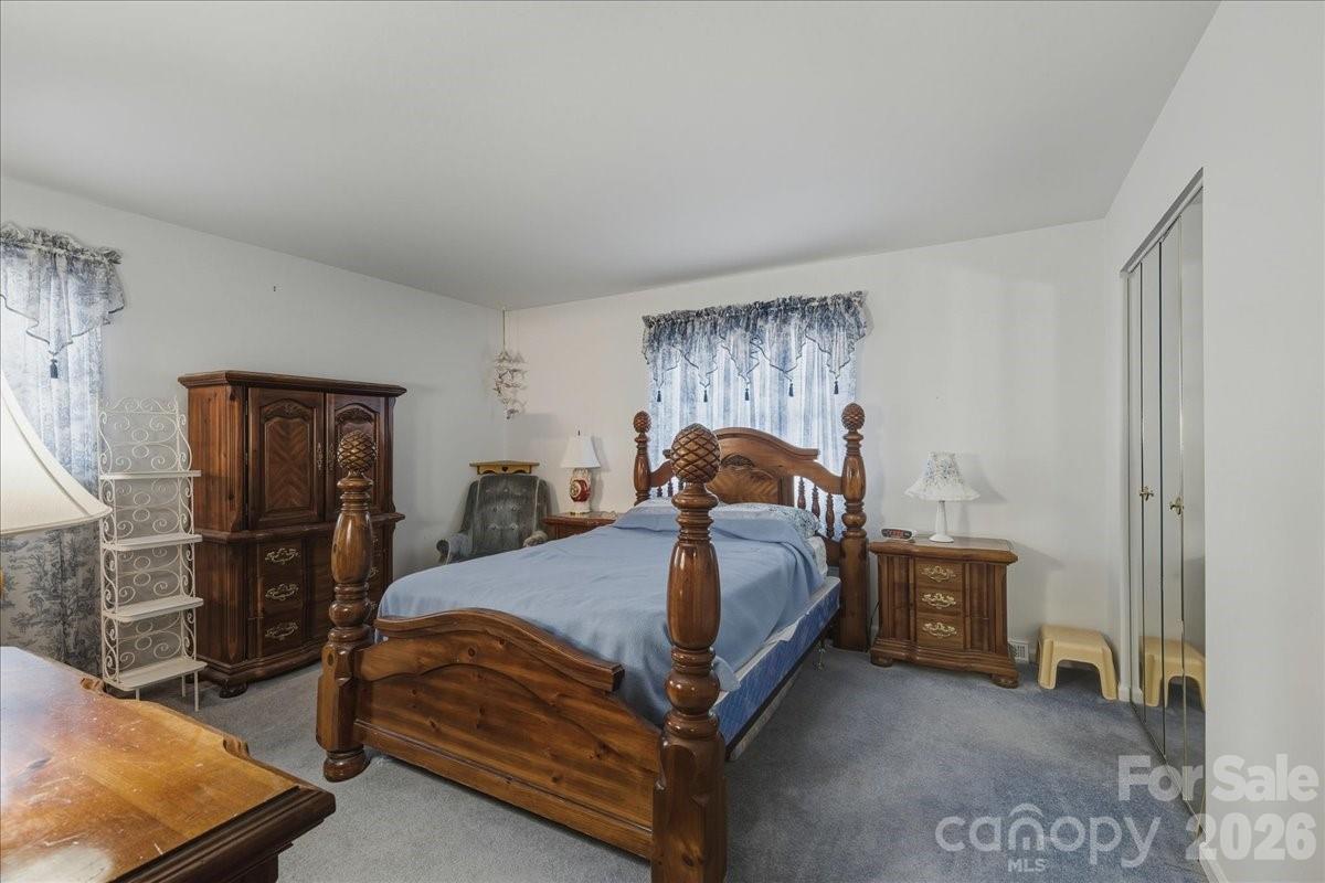 Falconbridge - Residential