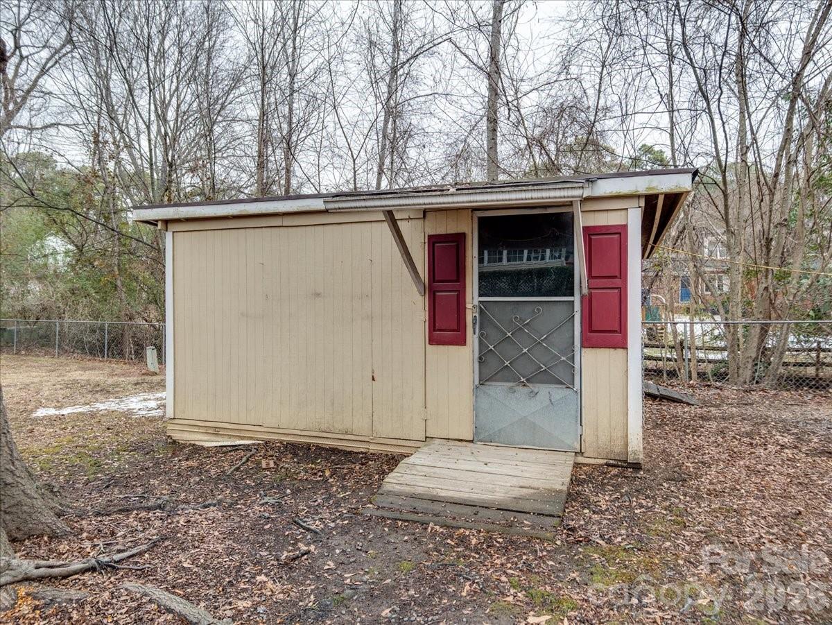 Falconbridge - Residential