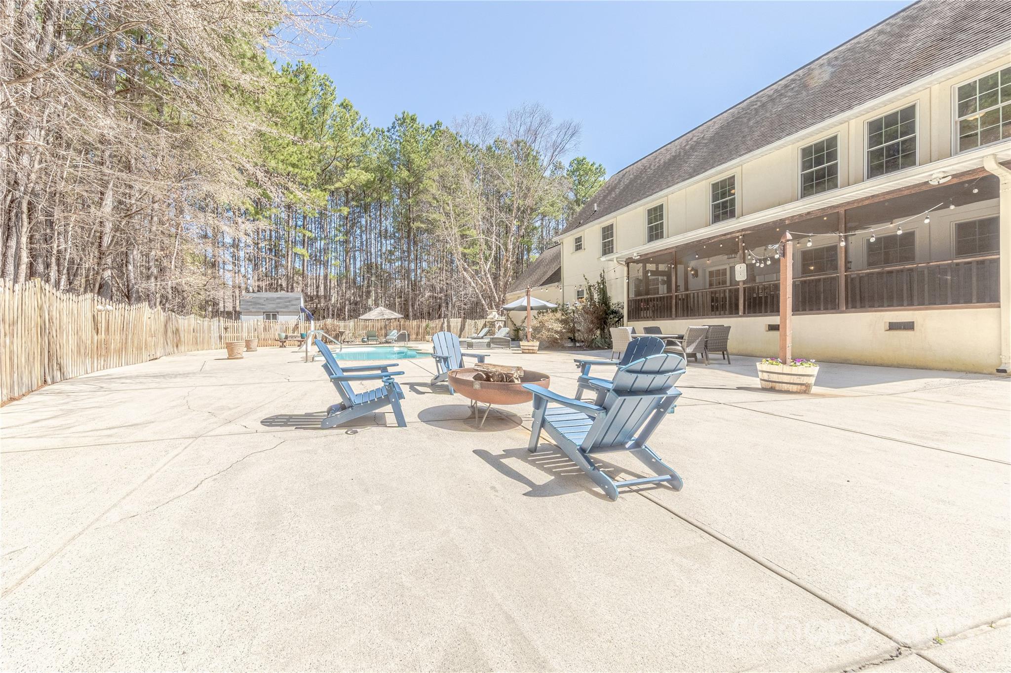 Mckee Point - Residential