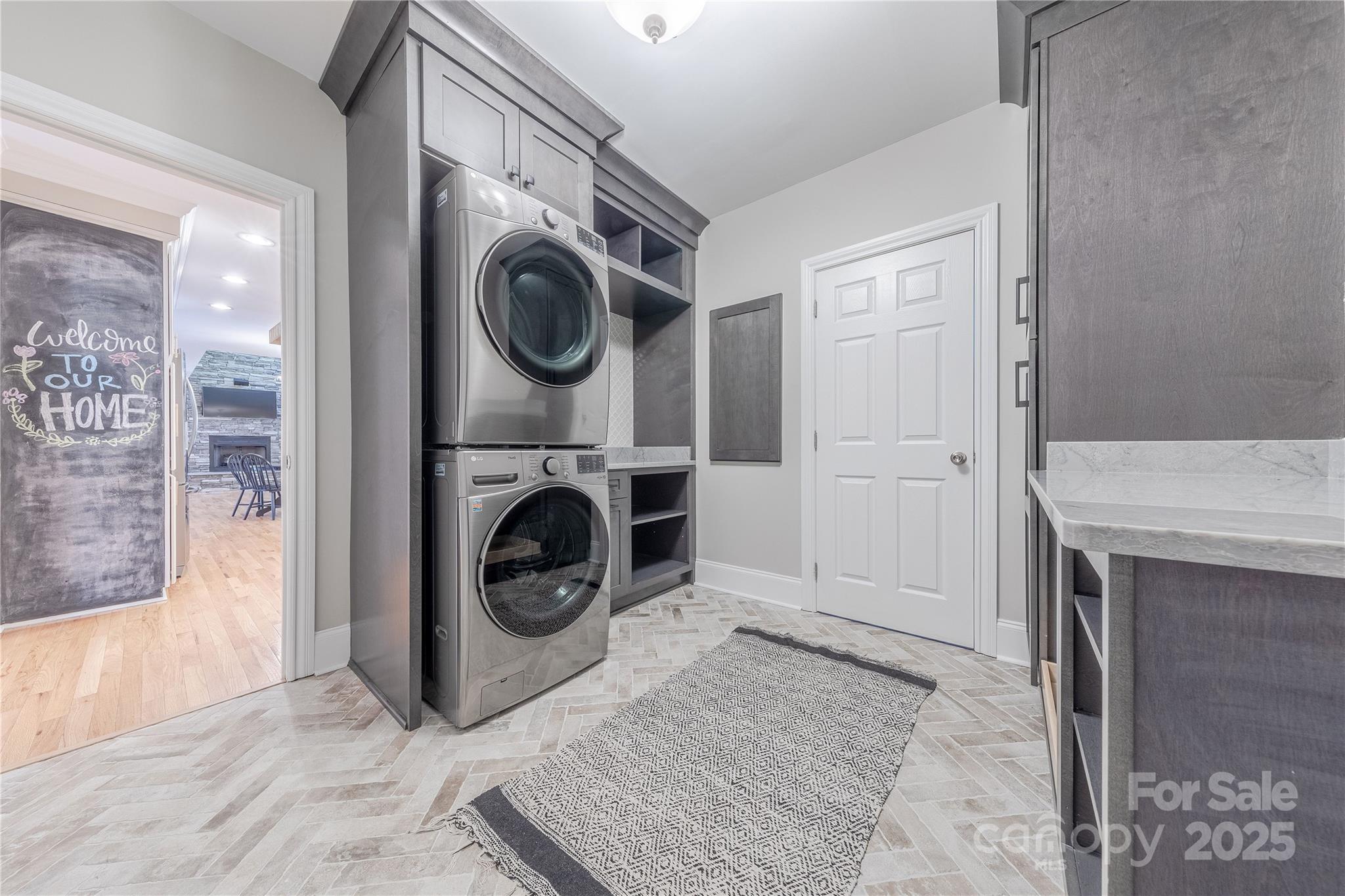 Mckee Point - Residential