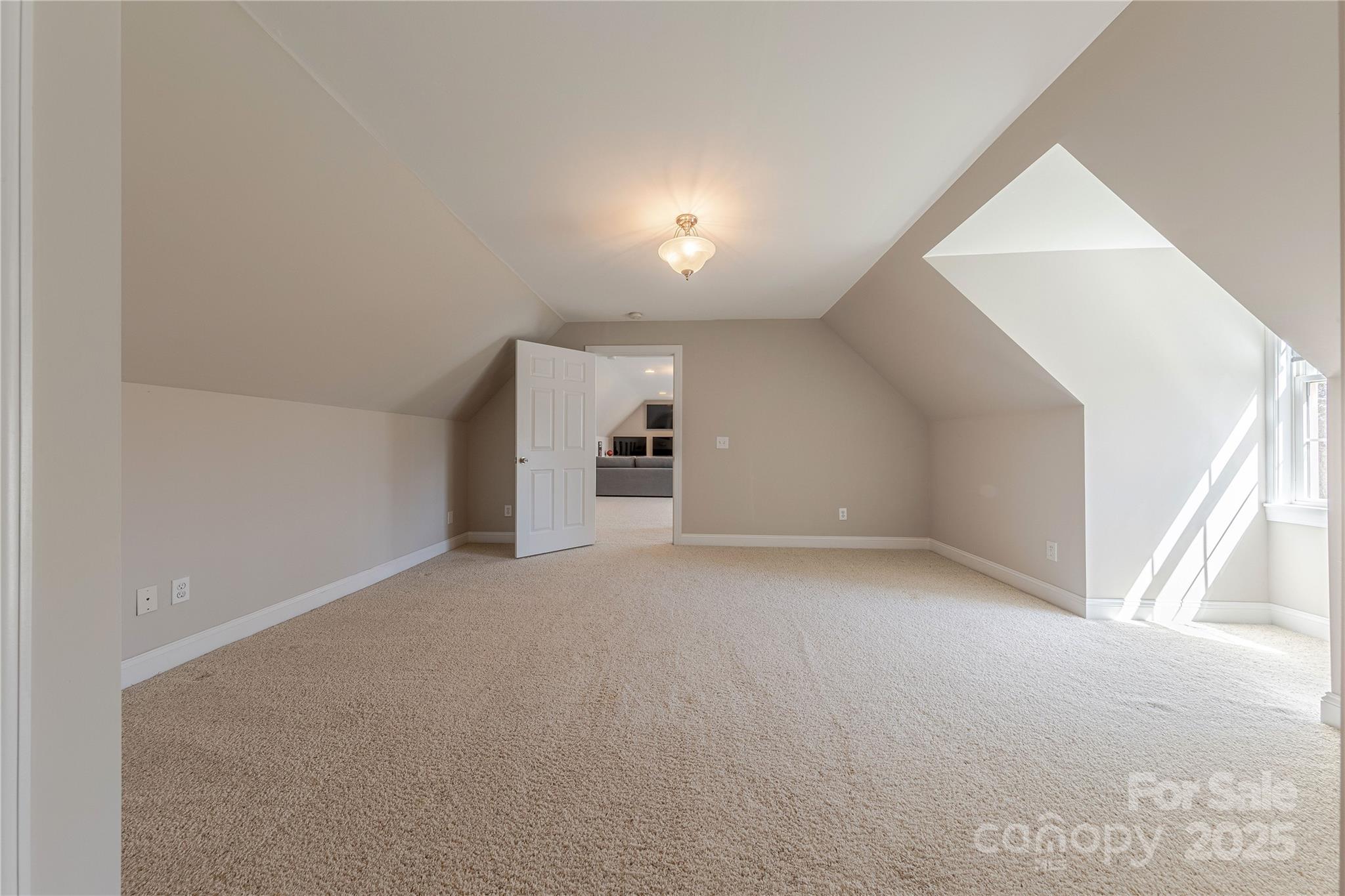 Mckee Point - Residential